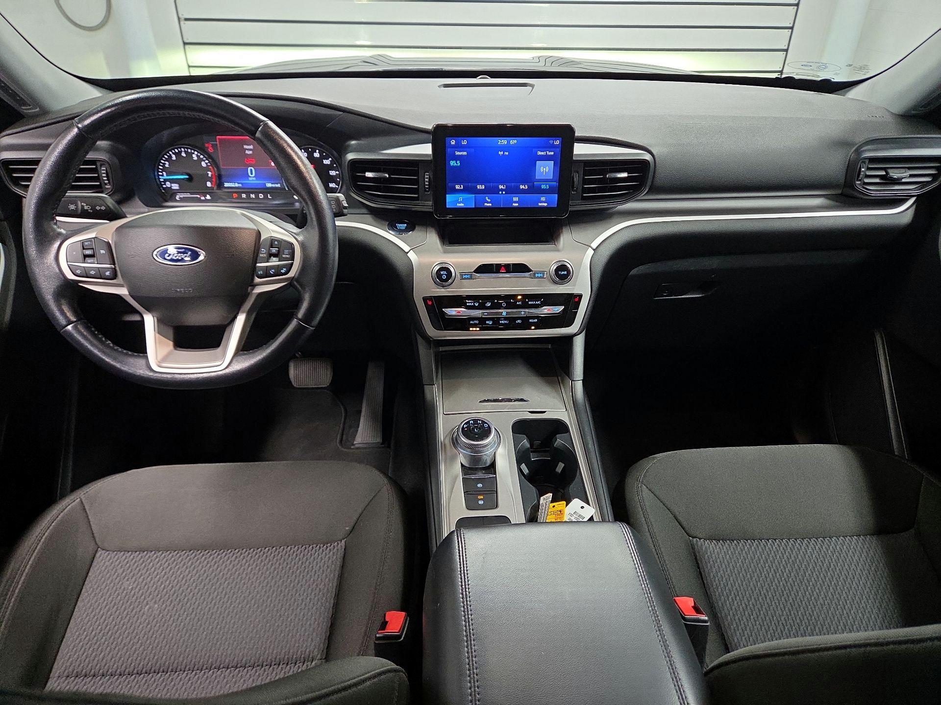Thumbnail: 2022 Ford Explorer - 9
