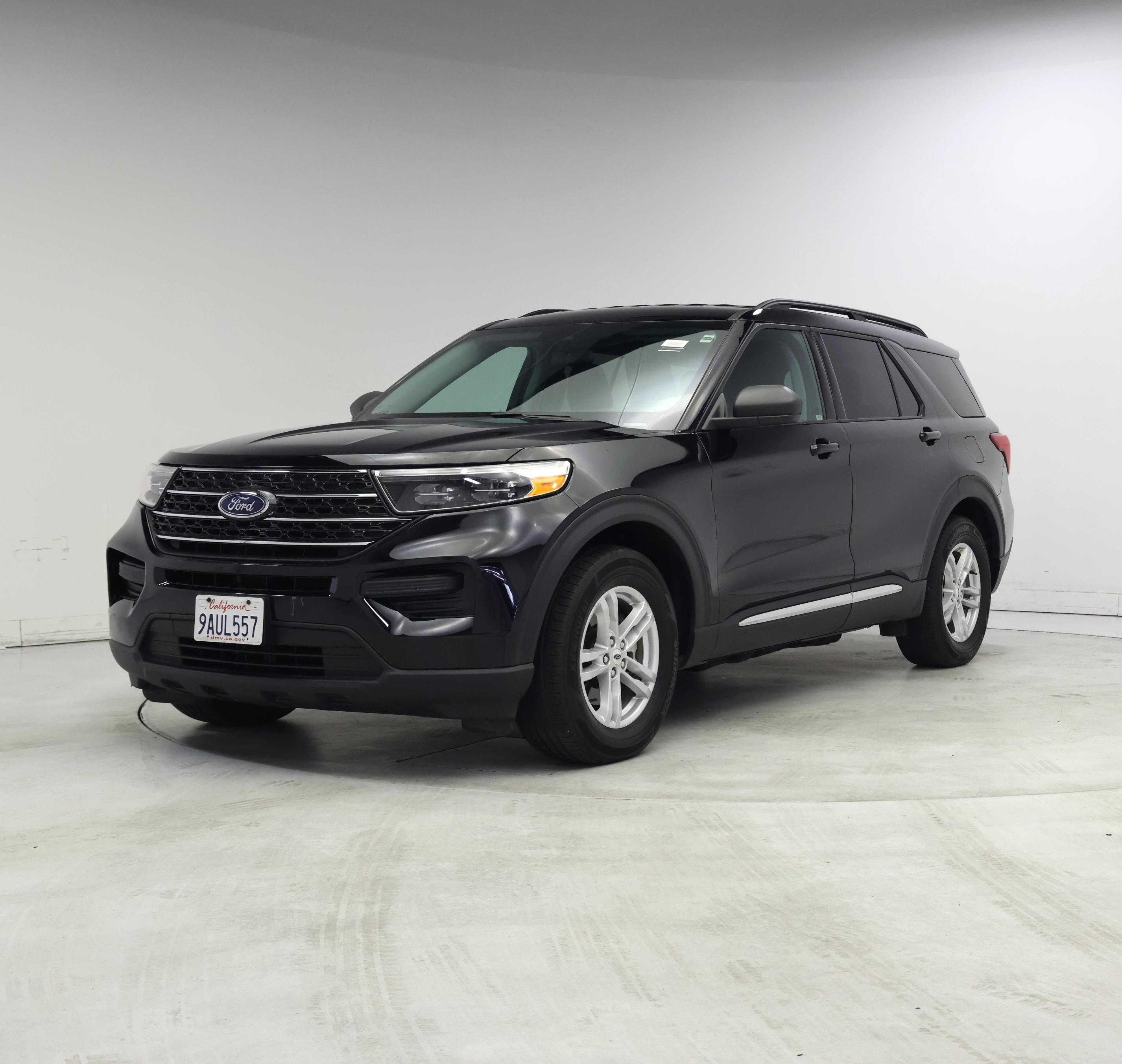 Thumbnail: 2022 Ford Explorer - 4