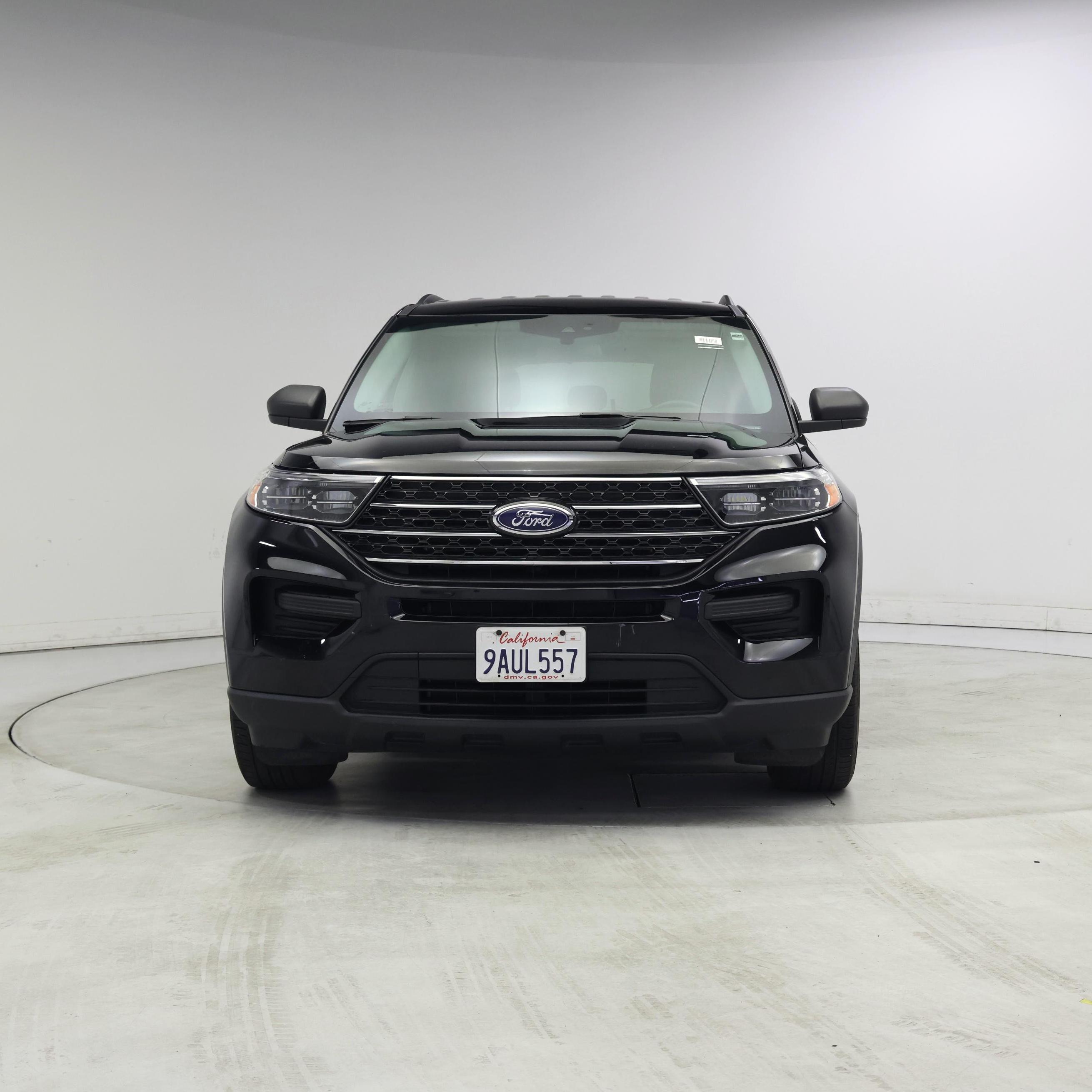Thumbnail: 2022 Ford Explorer - 5