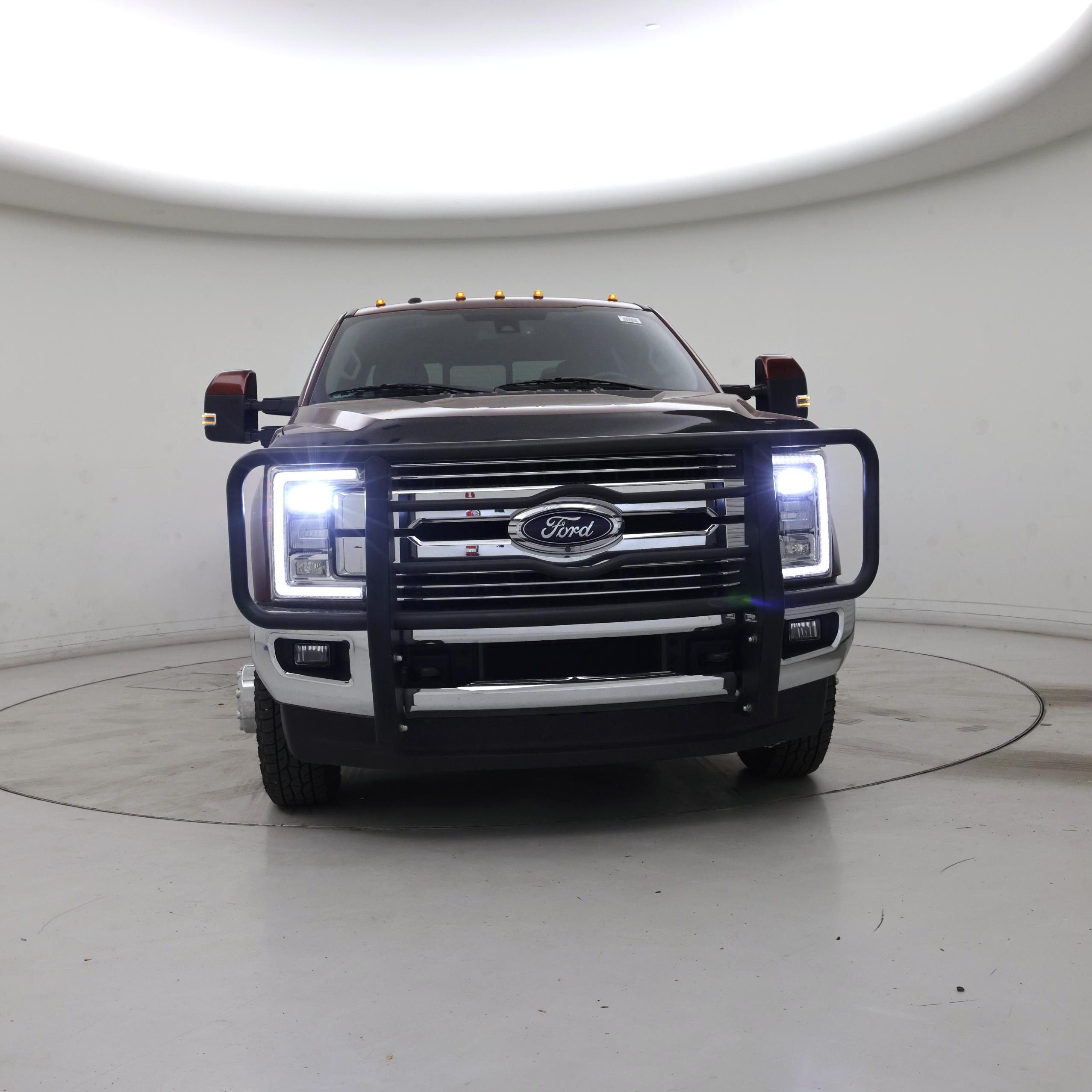 Thumbnail: 2017 Ford F-350 - 5