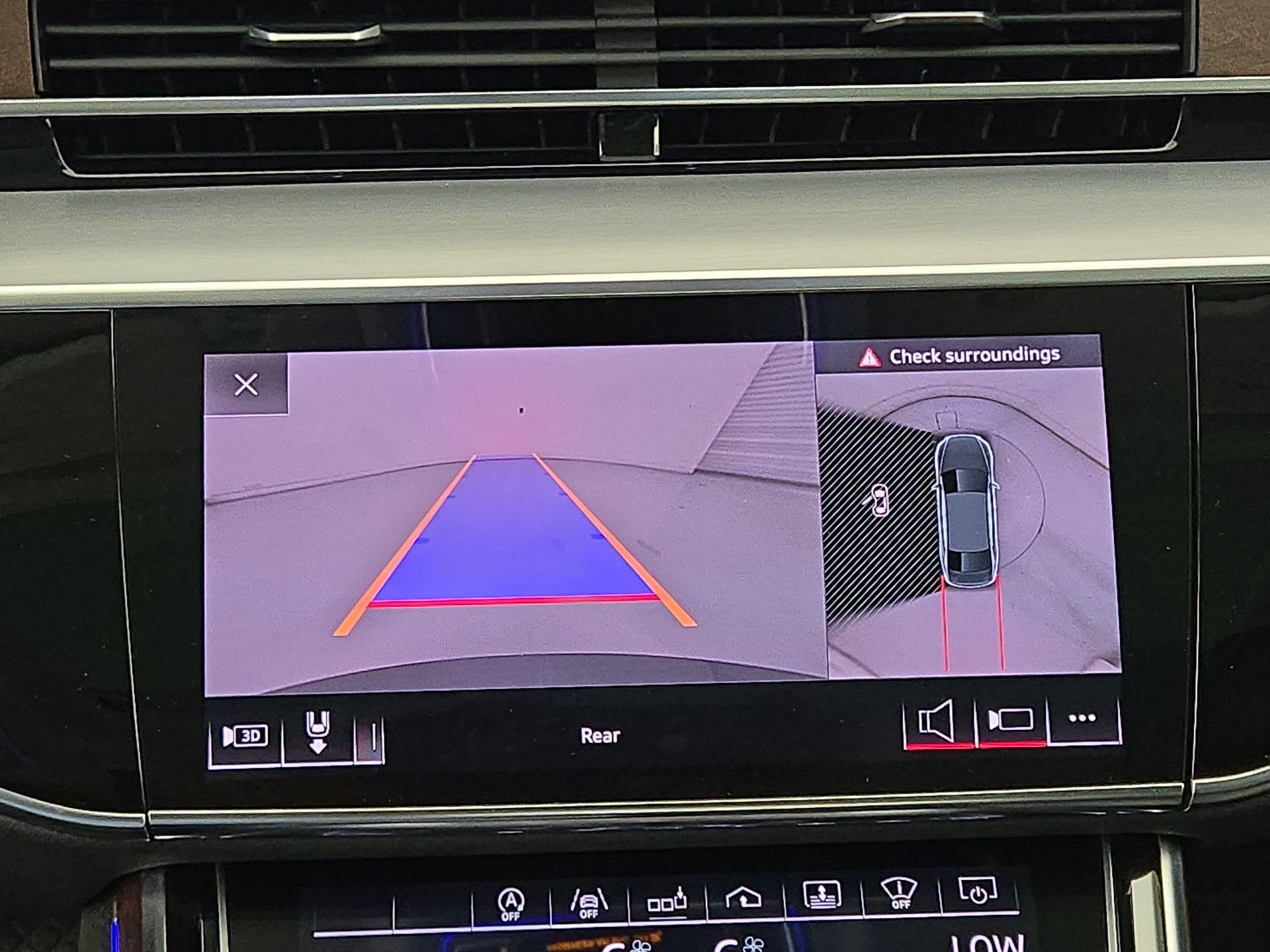 Thumbnail: 2019 Audi A8 - 15
