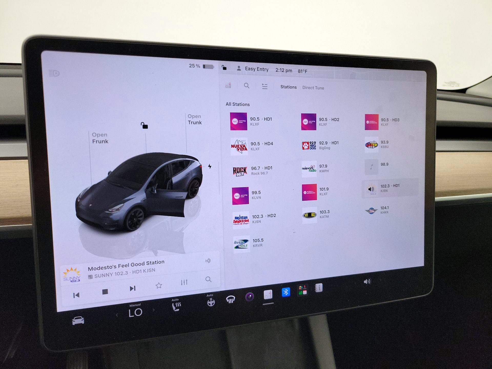 Thumbnail: 2023 Tesla Model Y - 15
