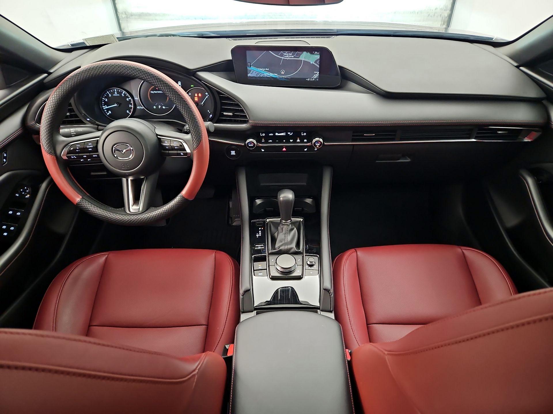 Thumbnail: 2025 Mazda Mazda3 - 9