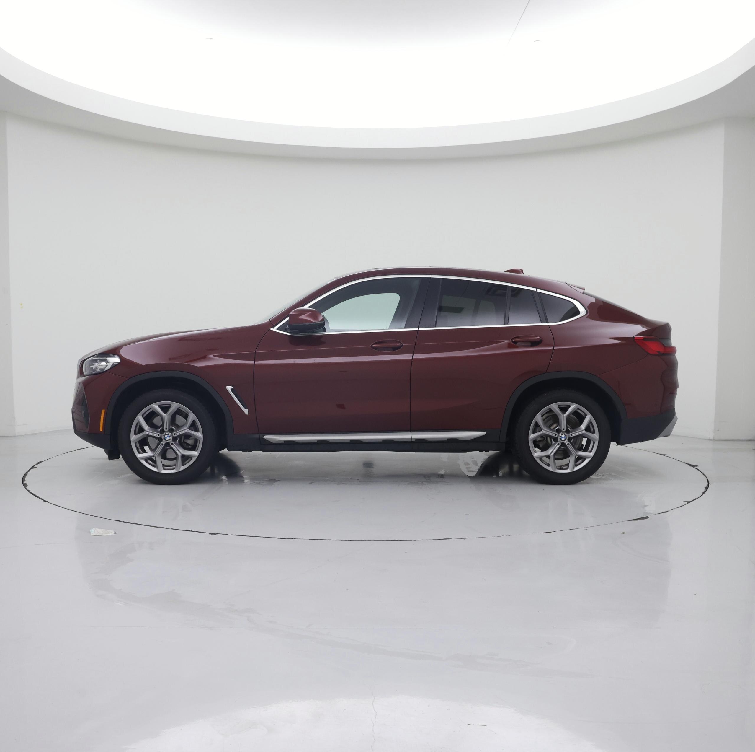 Thumbnail: 2025 BMW X4 - 3