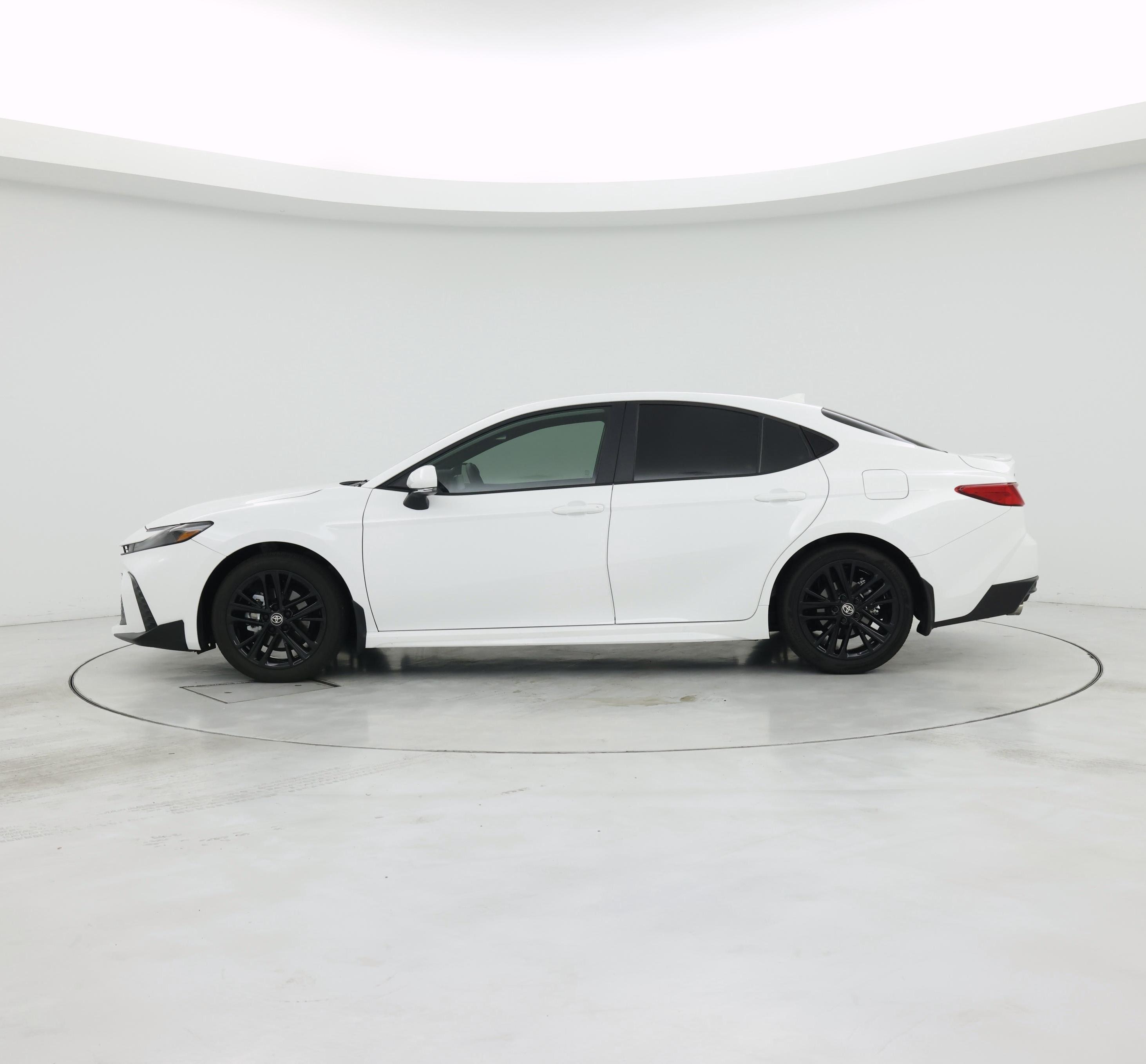 Thumbnail: 2025 Toyota Camry - 3