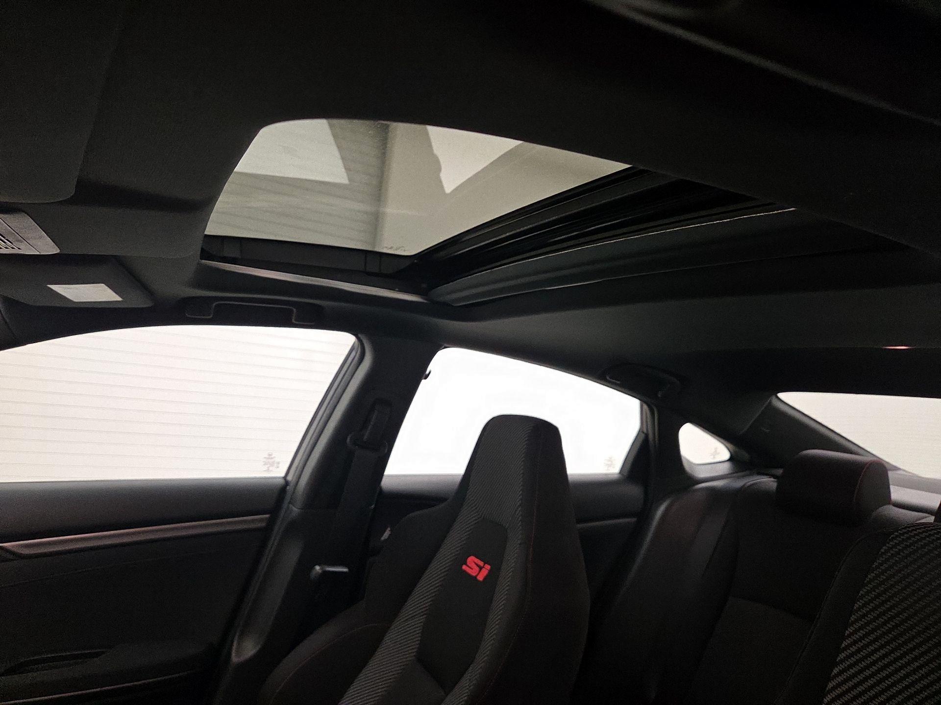 Thumbnail: 2017 Honda Civic - 19