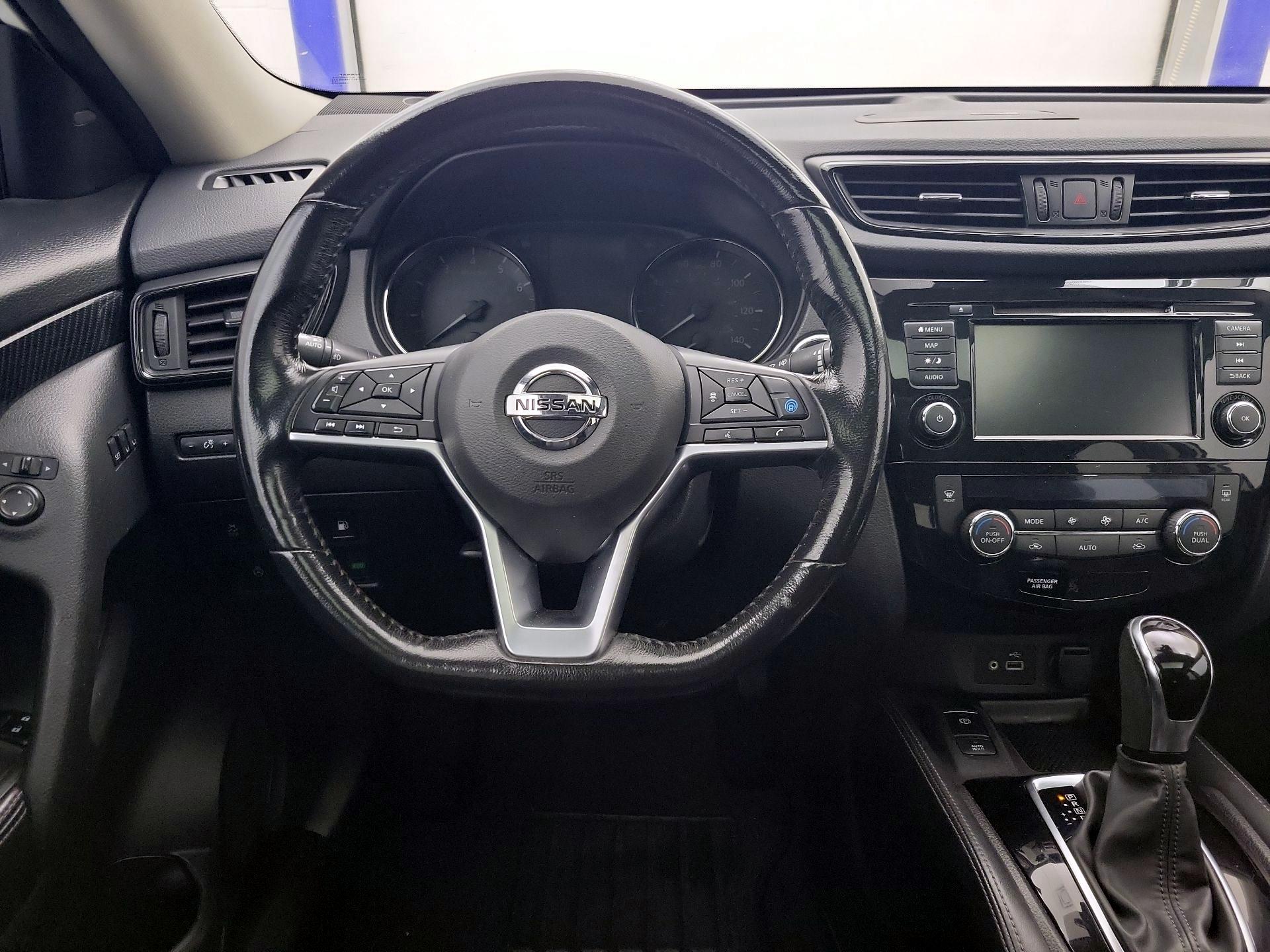 Thumbnail: 2018 Nissan Rogue - 10