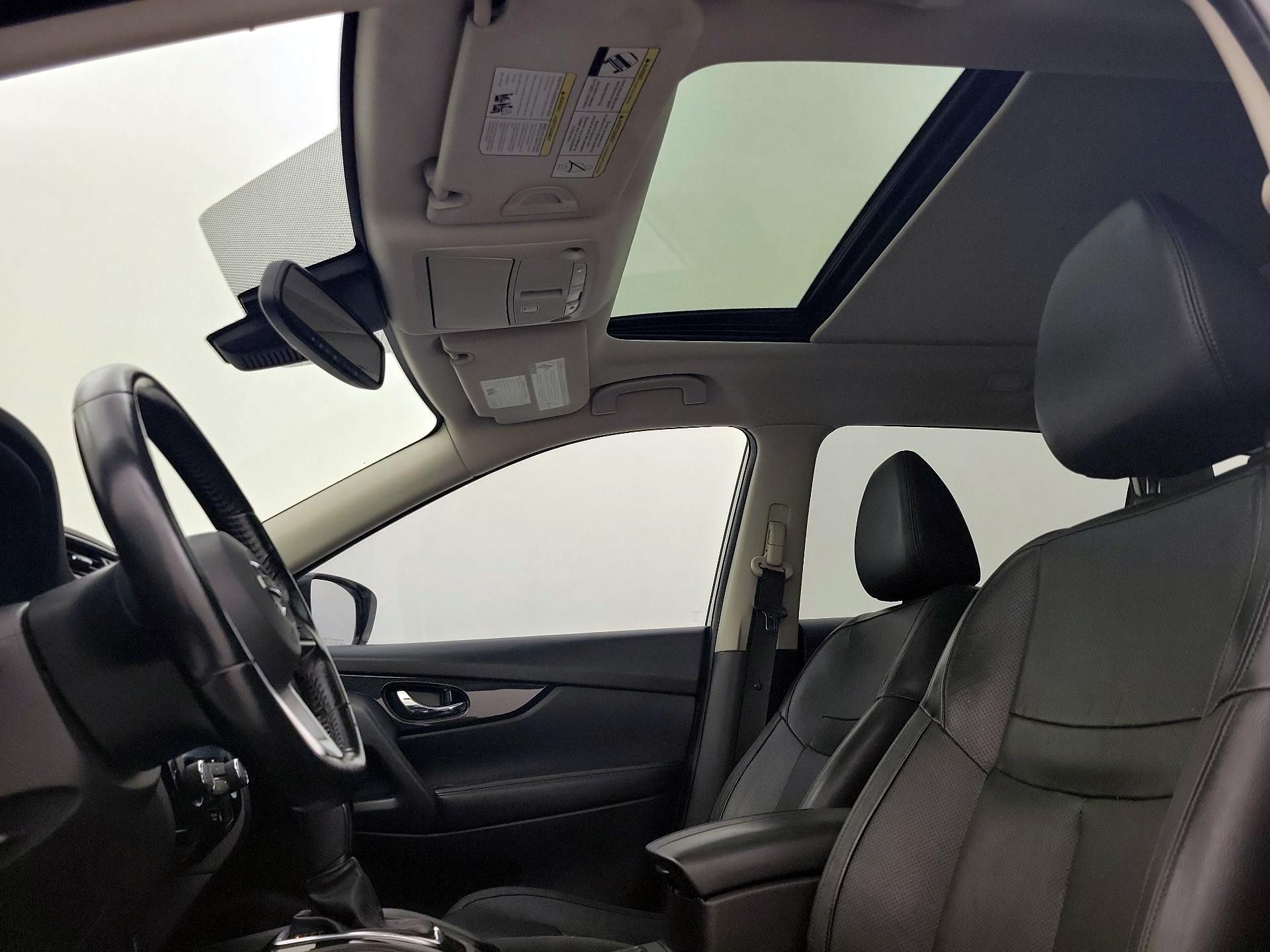 Thumbnail: 2018 Nissan Rogue - 20