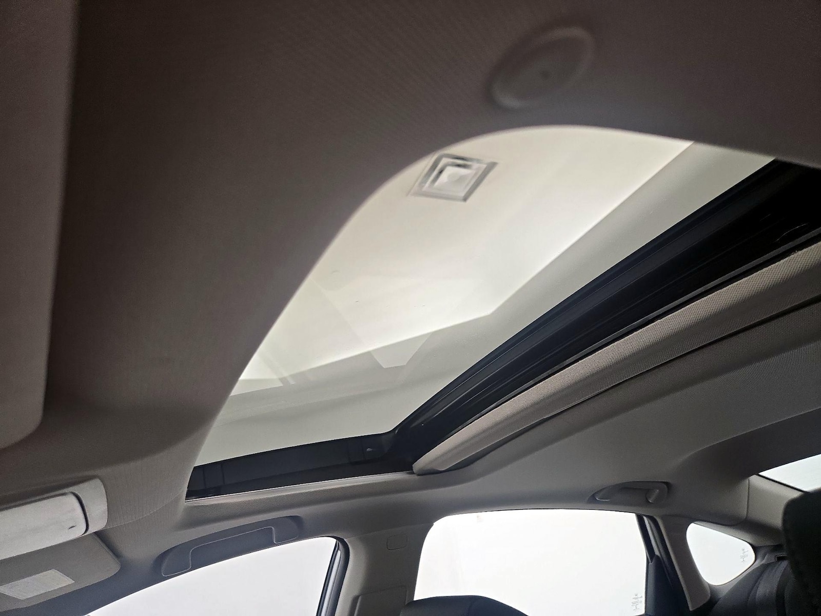2019 Honda Accord Hybrid EX - Photo 20