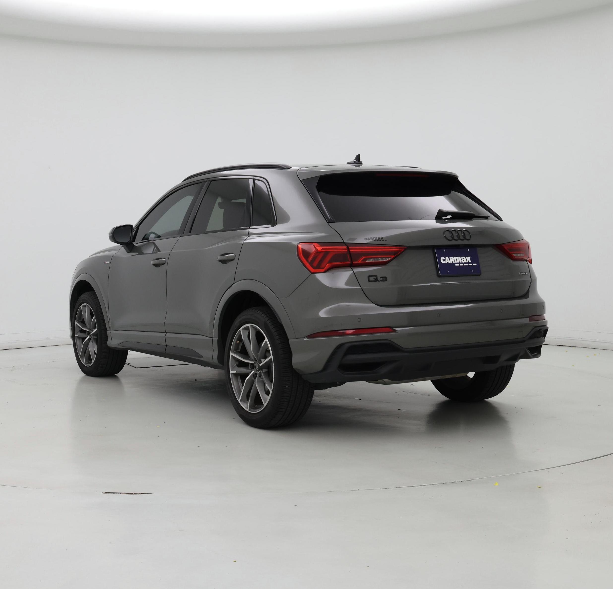 Thumbnail: 2024 Audi Q3 - 2
