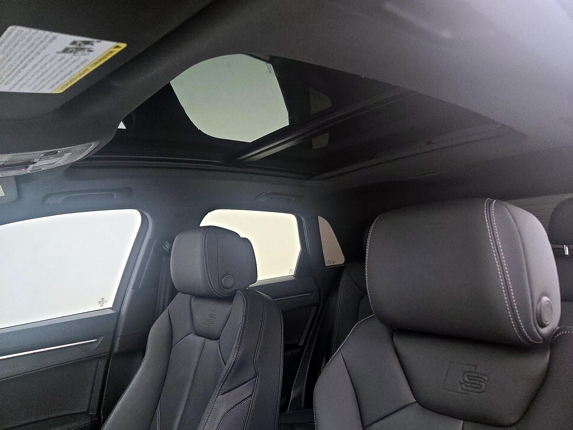 Thumbnail: 2024 Audi Q3 - 19
