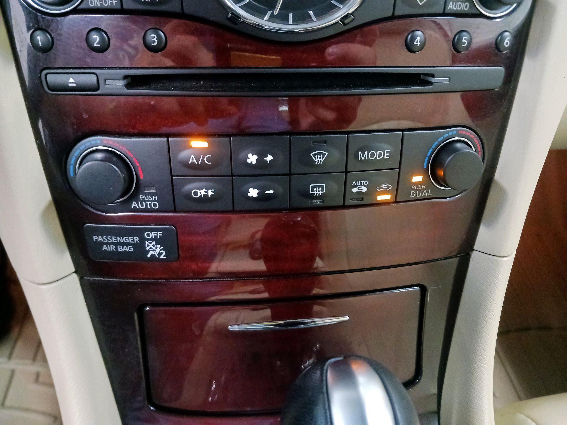 Thumbnail: 2016 INFINITI QX50 - 14