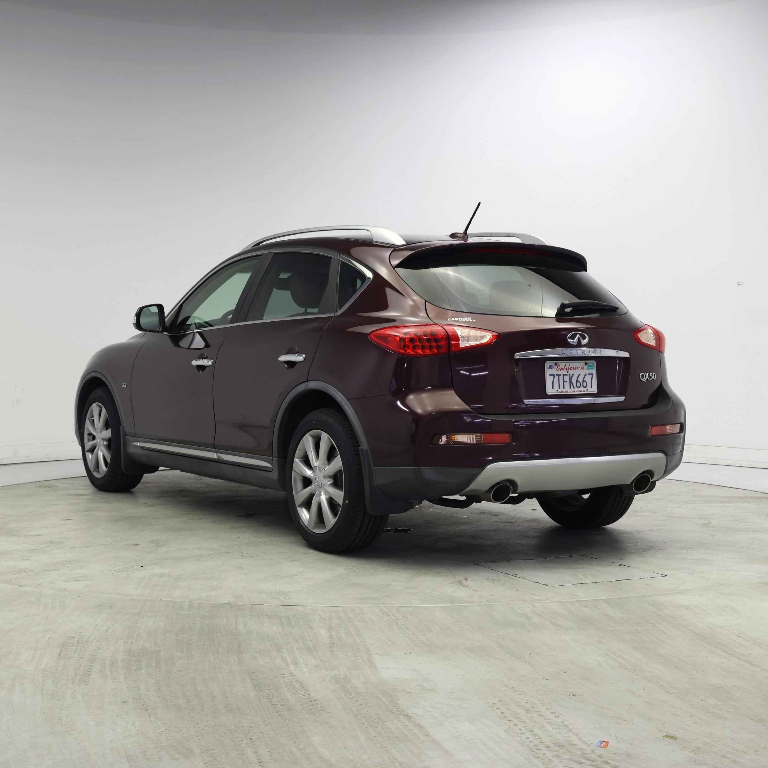 Thumbnail: 2016 INFINITI QX50 - 2