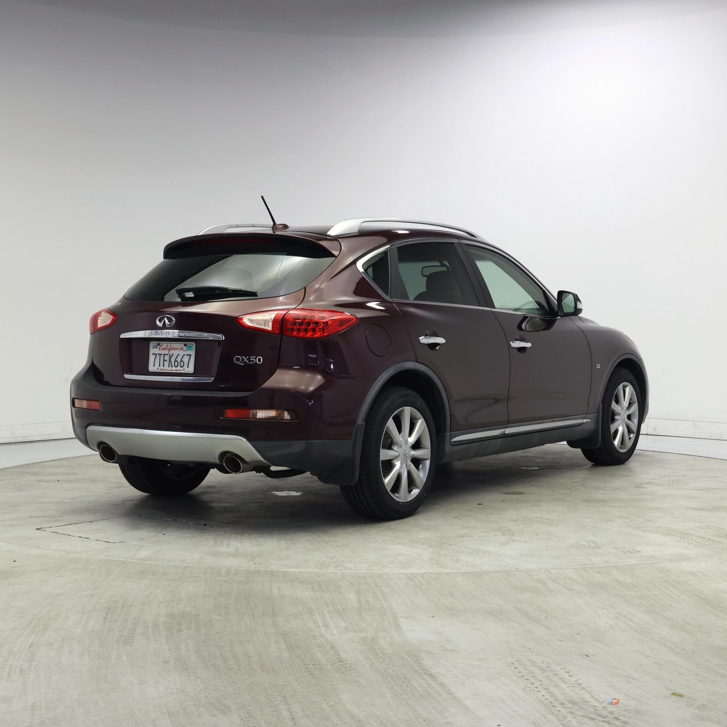 Thumbnail: 2016 INFINITI QX50 - 8