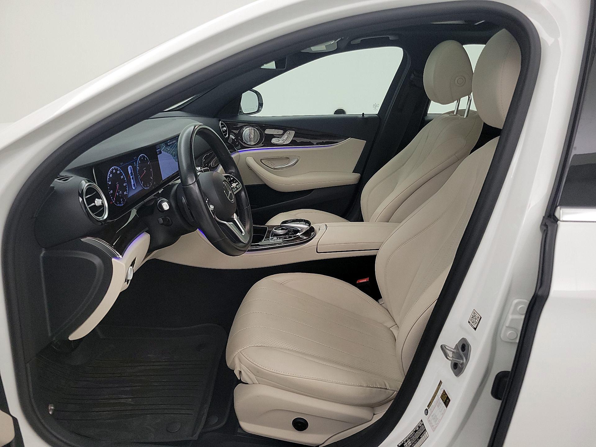 Thumbnail: 2020 Mercedes-Benz E-Class - 11