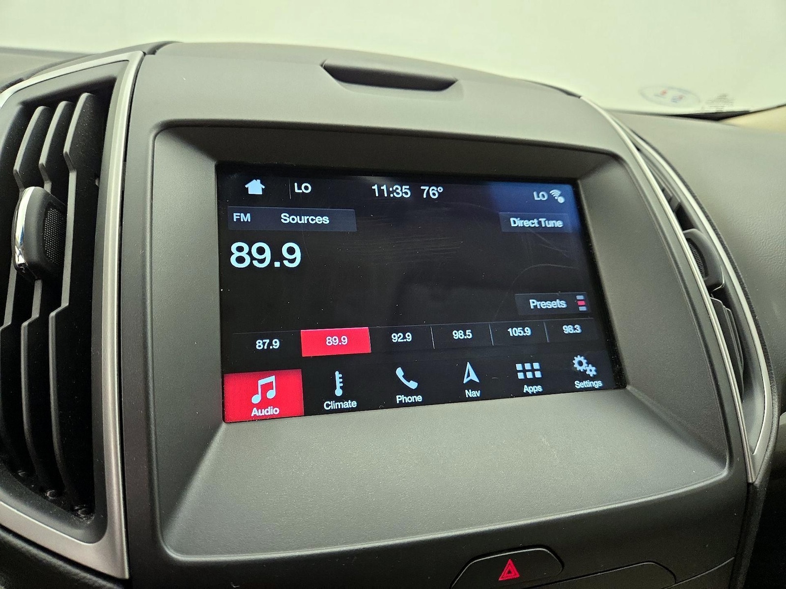 2017 Ford Edge SEL - Photo 17