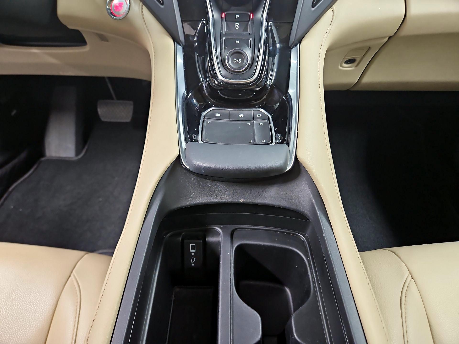 Thumbnail: 2021 Acura RDX - 17
