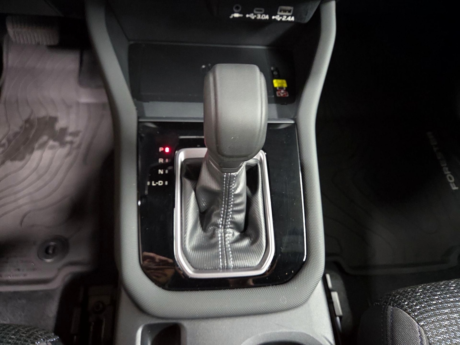 2025 Subaru Forester Premium - Photo 16
