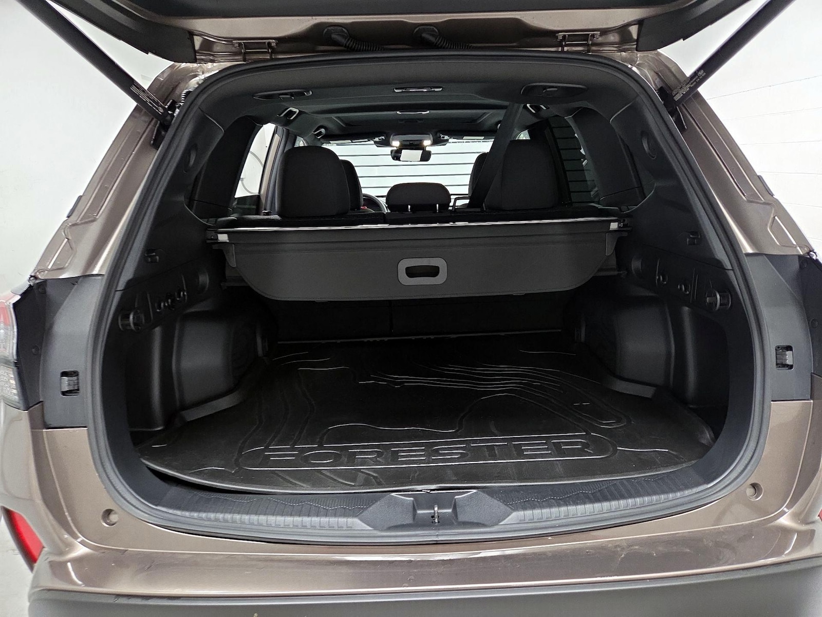 2025 Subaru Forester Premium - Photo 17