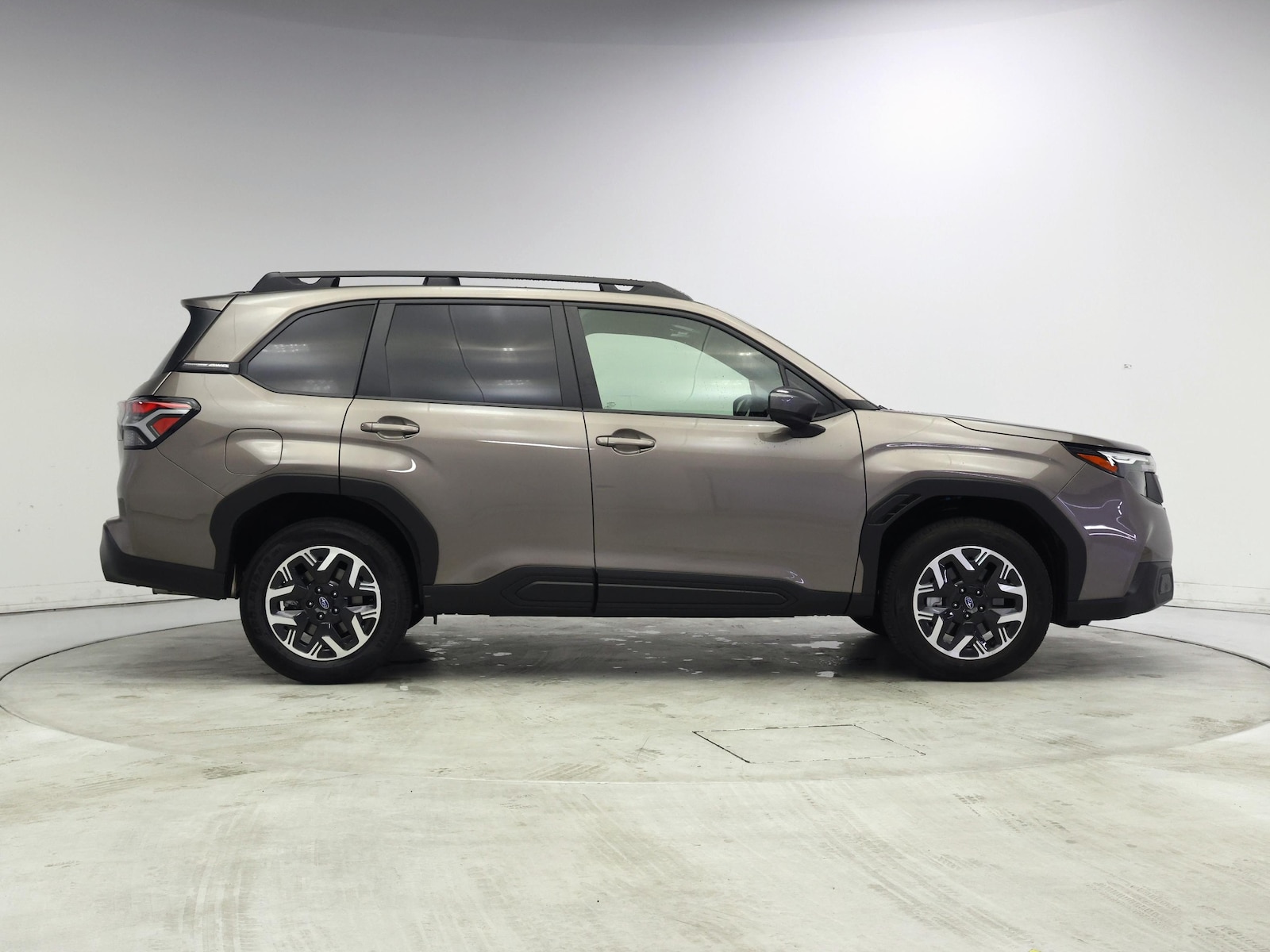2025 Subaru Forester Premium - Photo 8