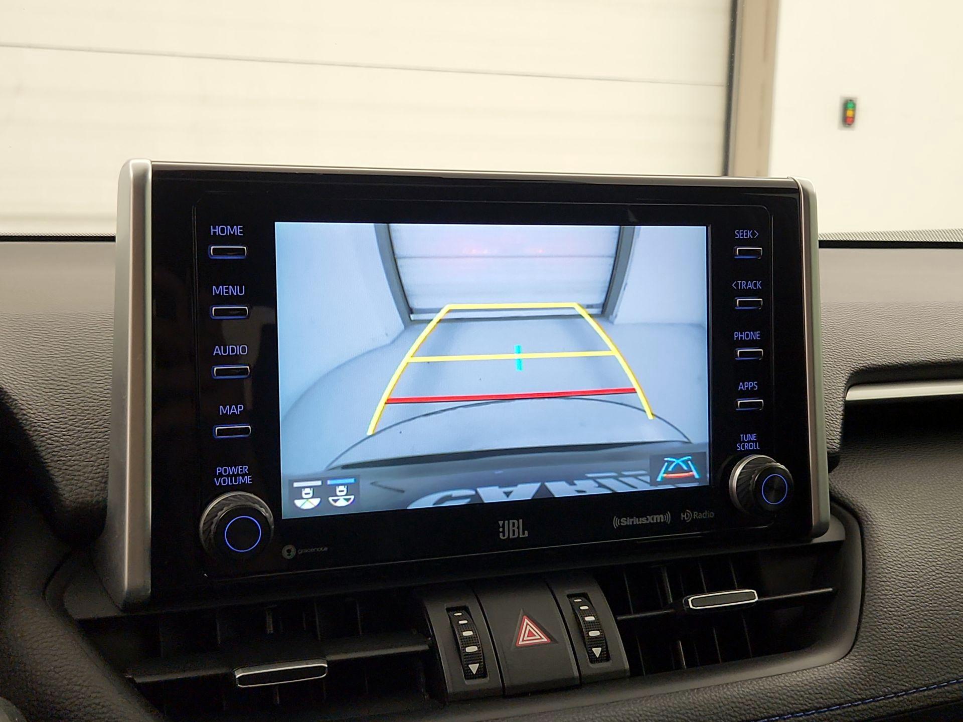 Thumbnail: 2020 Toyota RAV4 - 14