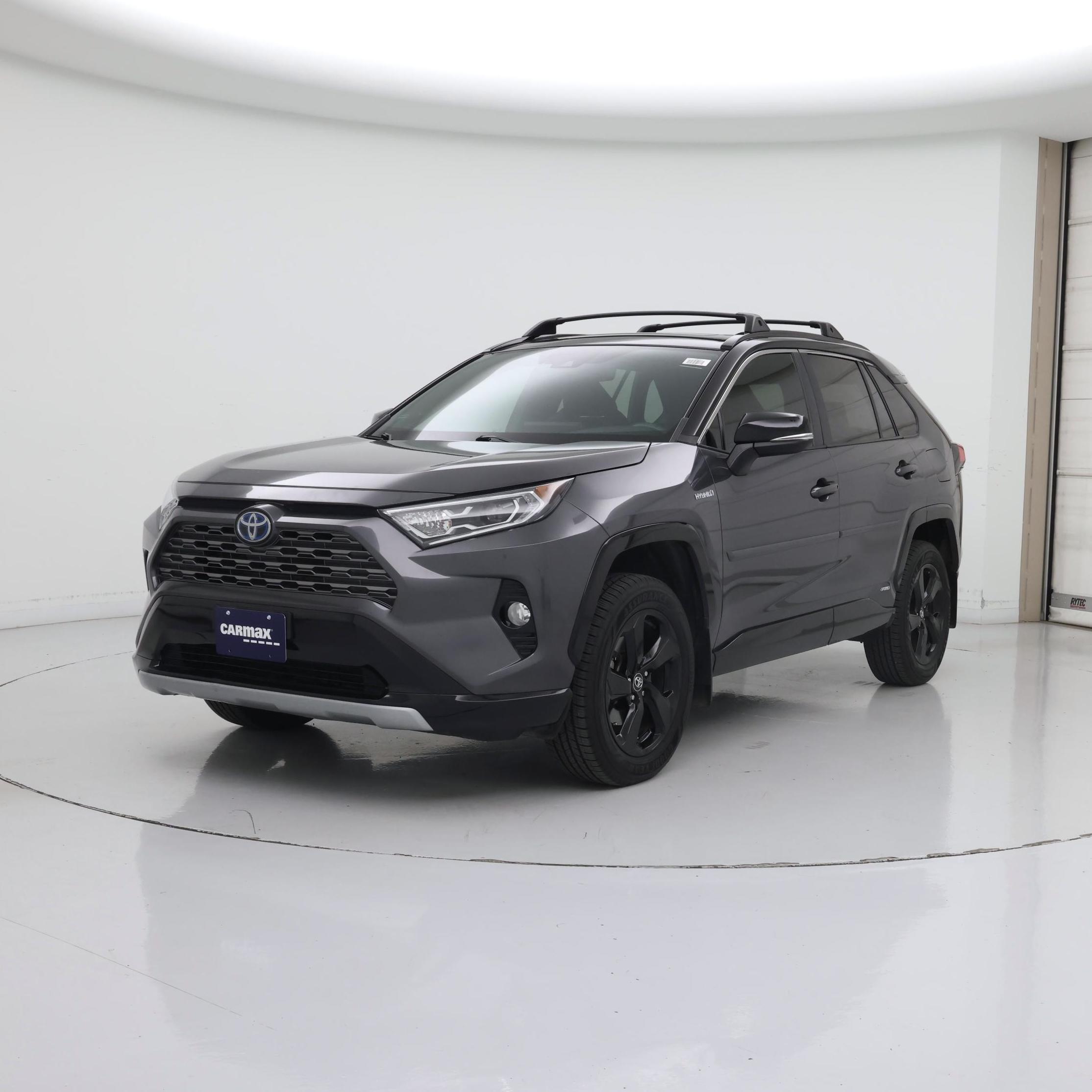 Thumbnail: 2020 Toyota RAV4 - 4