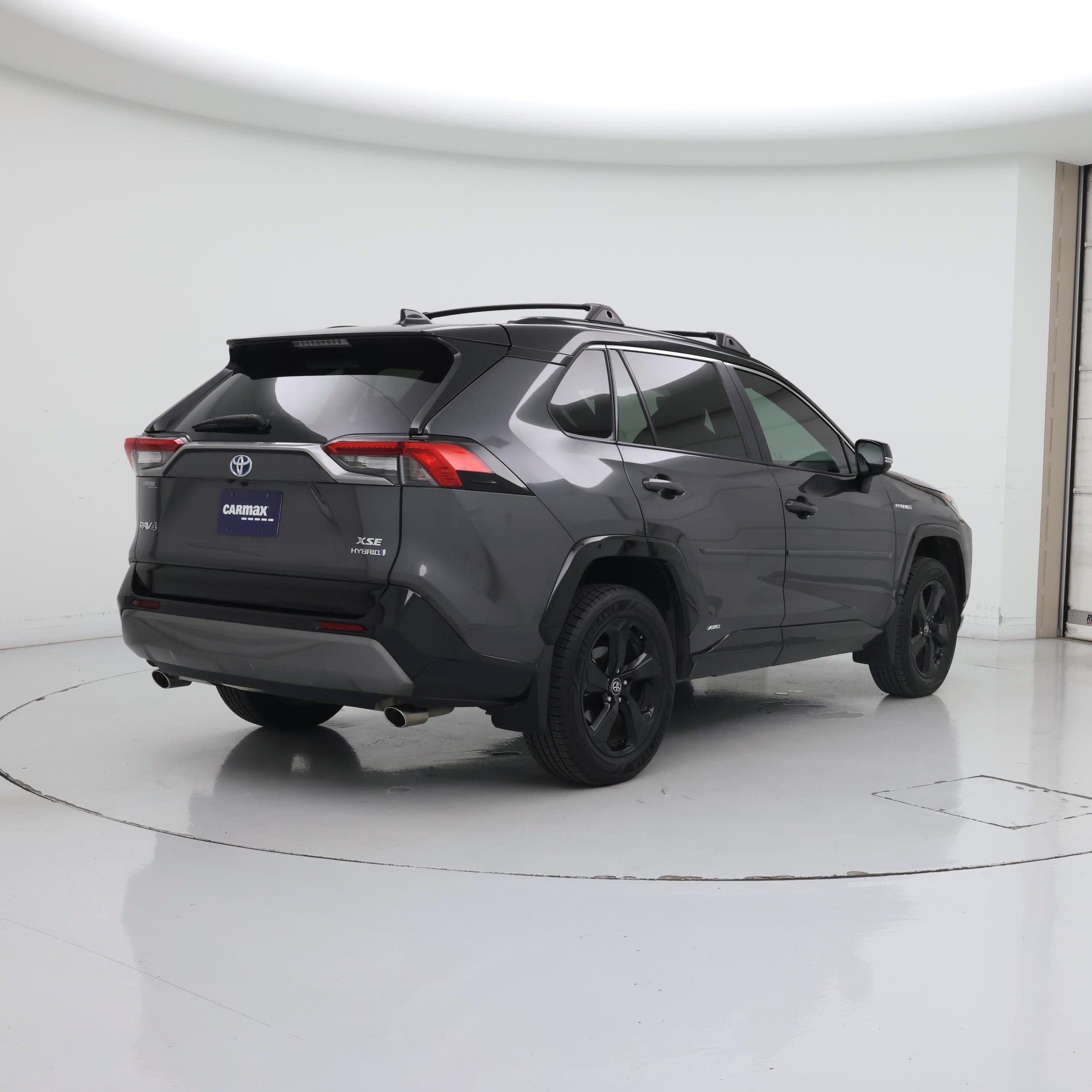 Thumbnail: 2020 Toyota RAV4 - 8