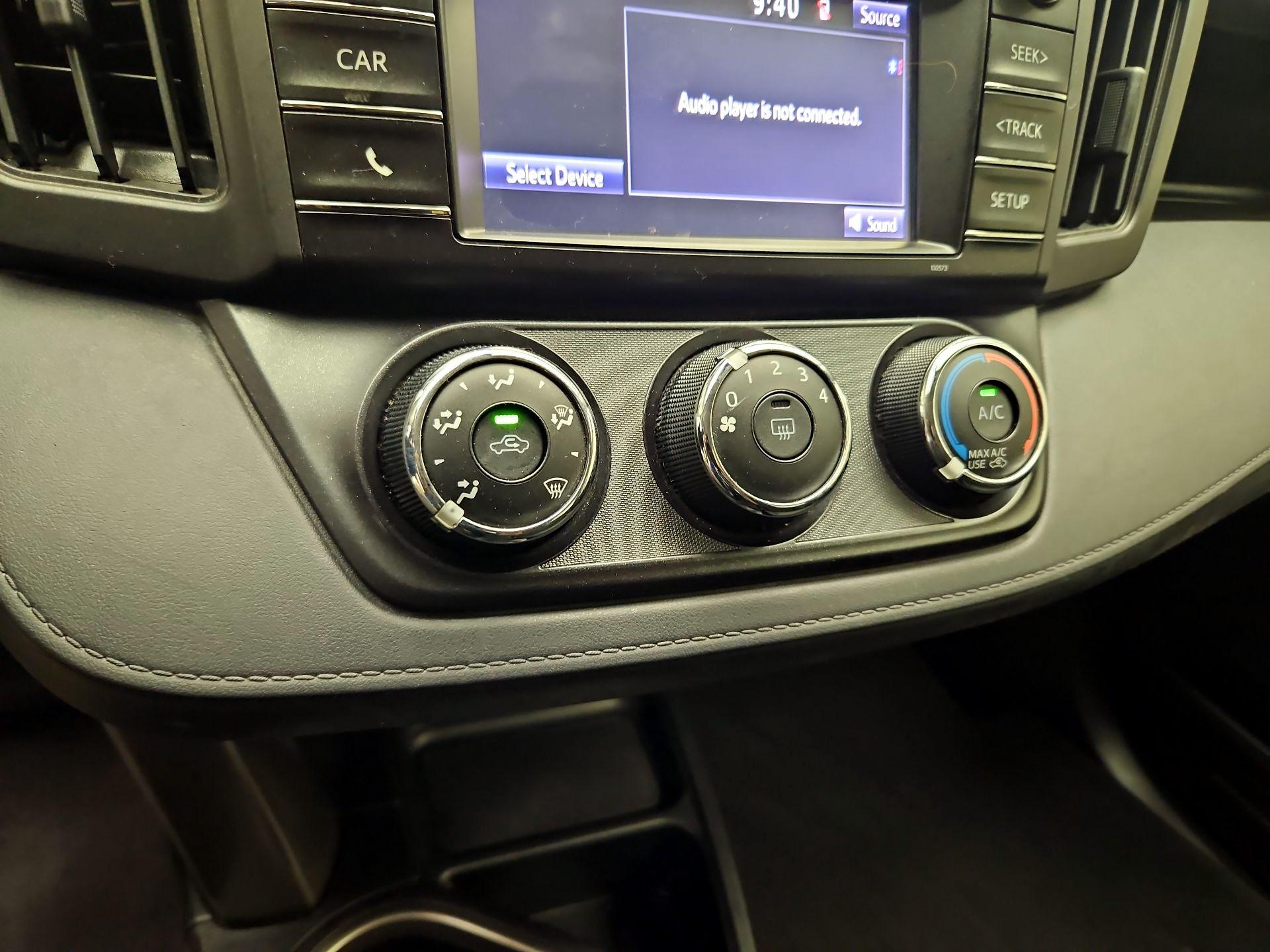 Thumbnail: 2017 Toyota RAV4 - 16