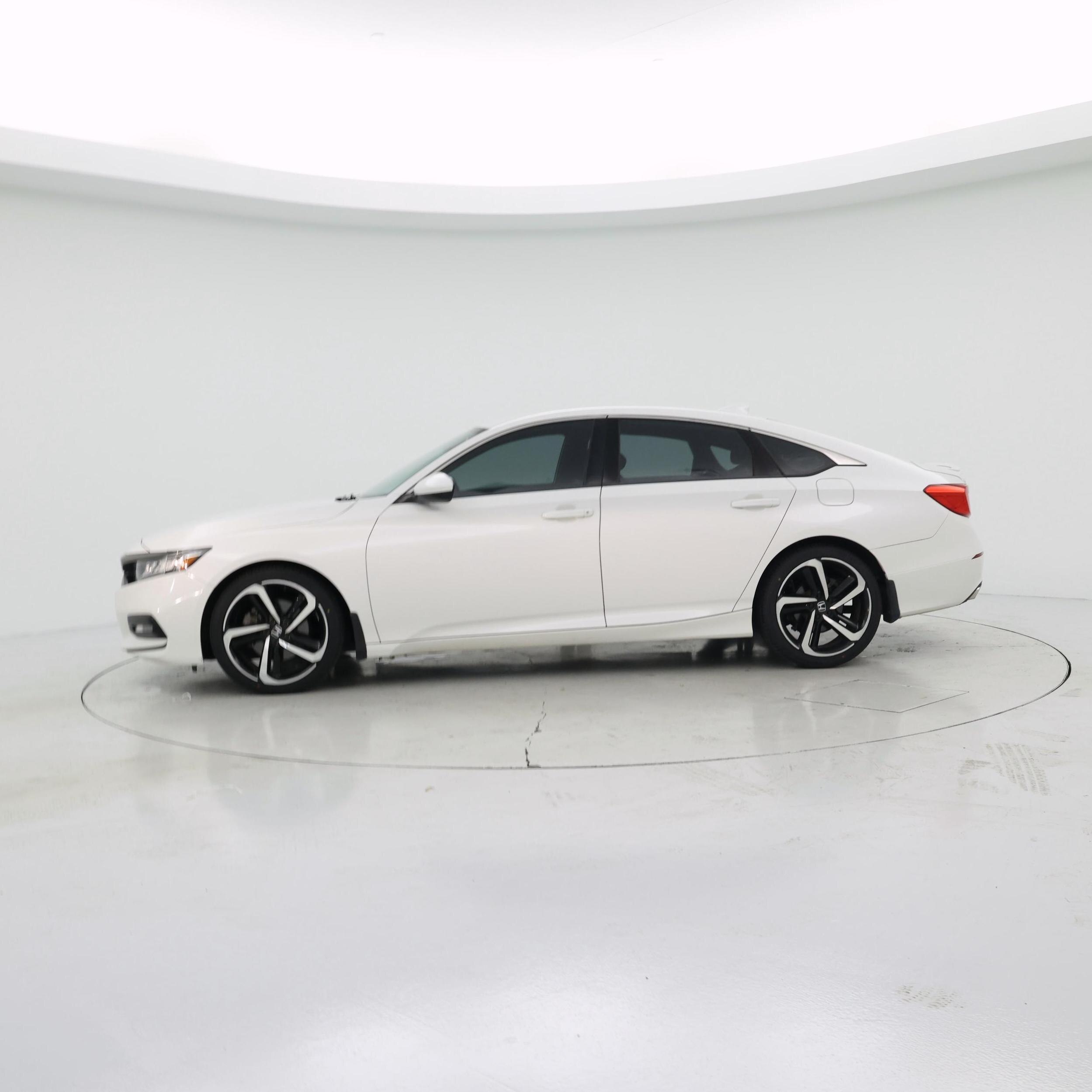 Thumbnail: 2019 Honda Accord - 3