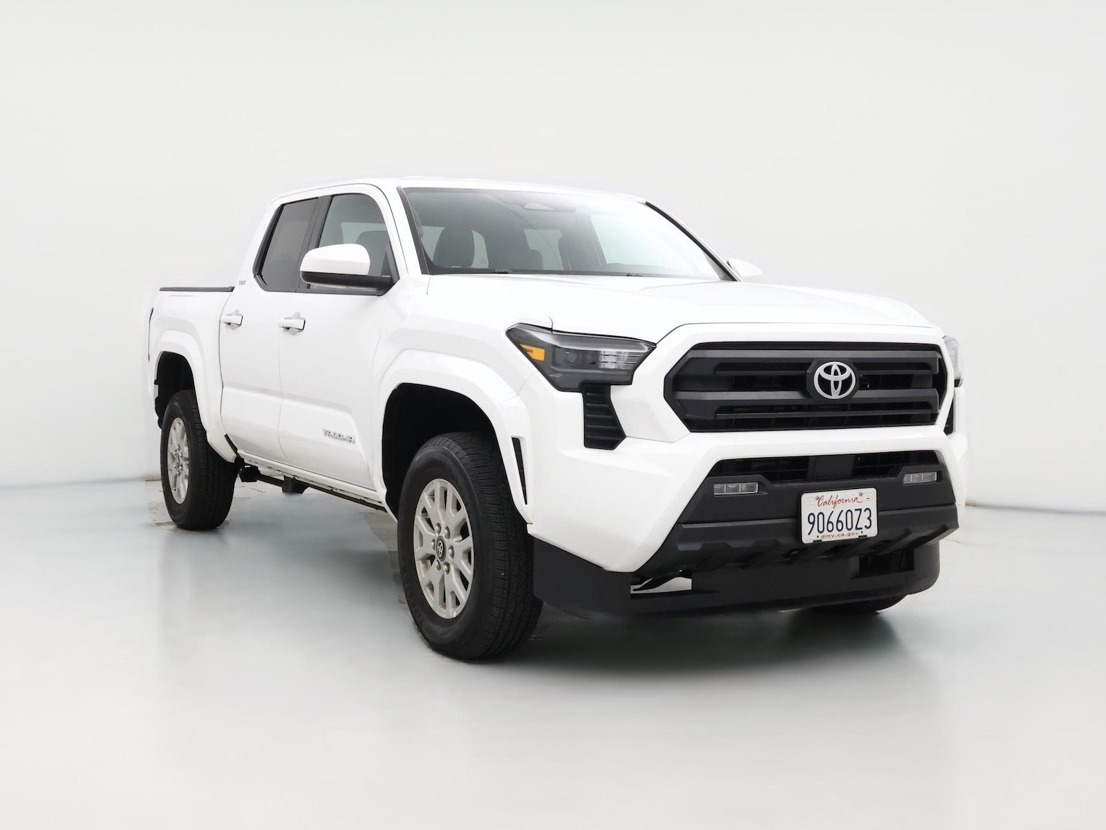 2024 Toyota Tacoma SR5 - Photo 1