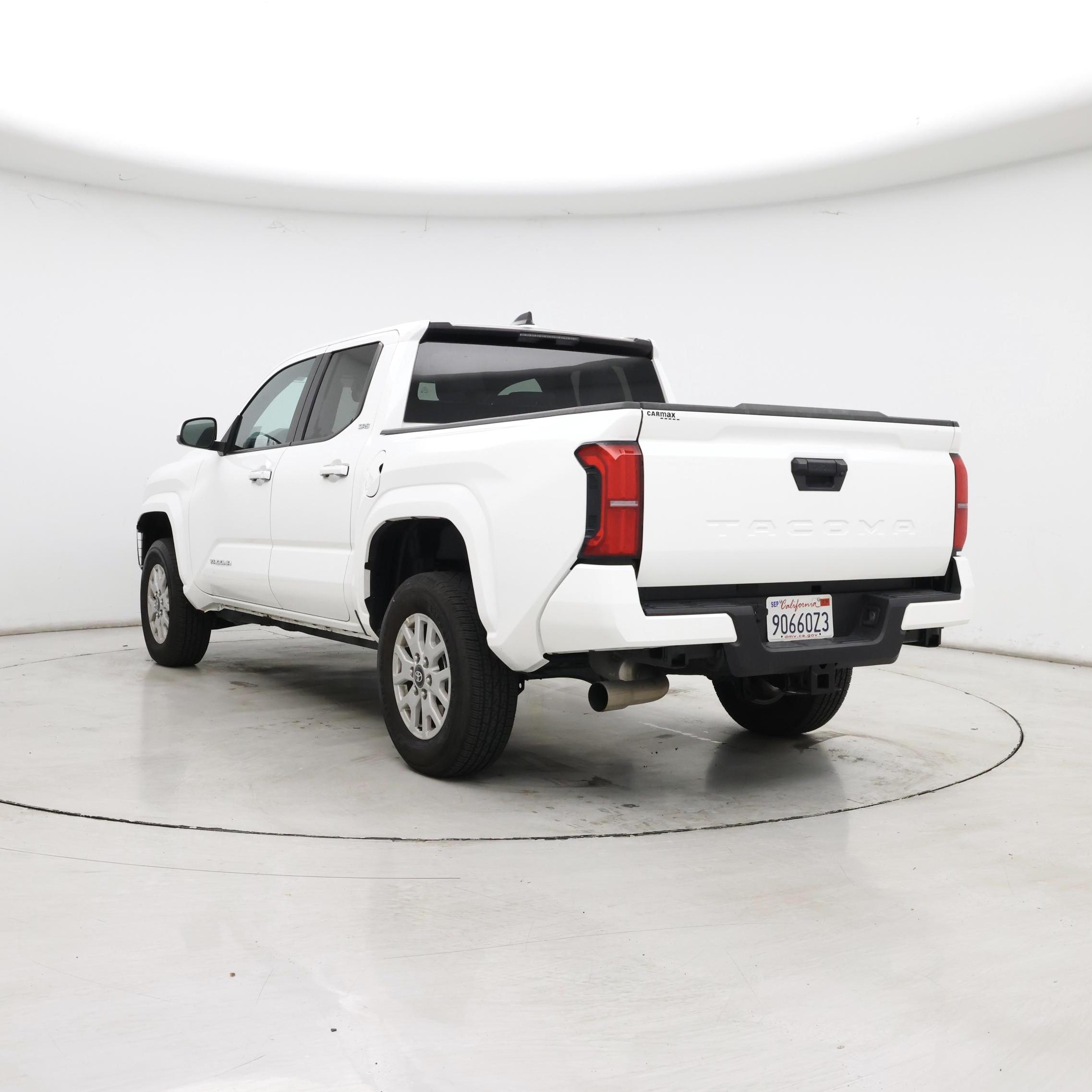 Thumbnail: 2024 Toyota Tacoma - 2