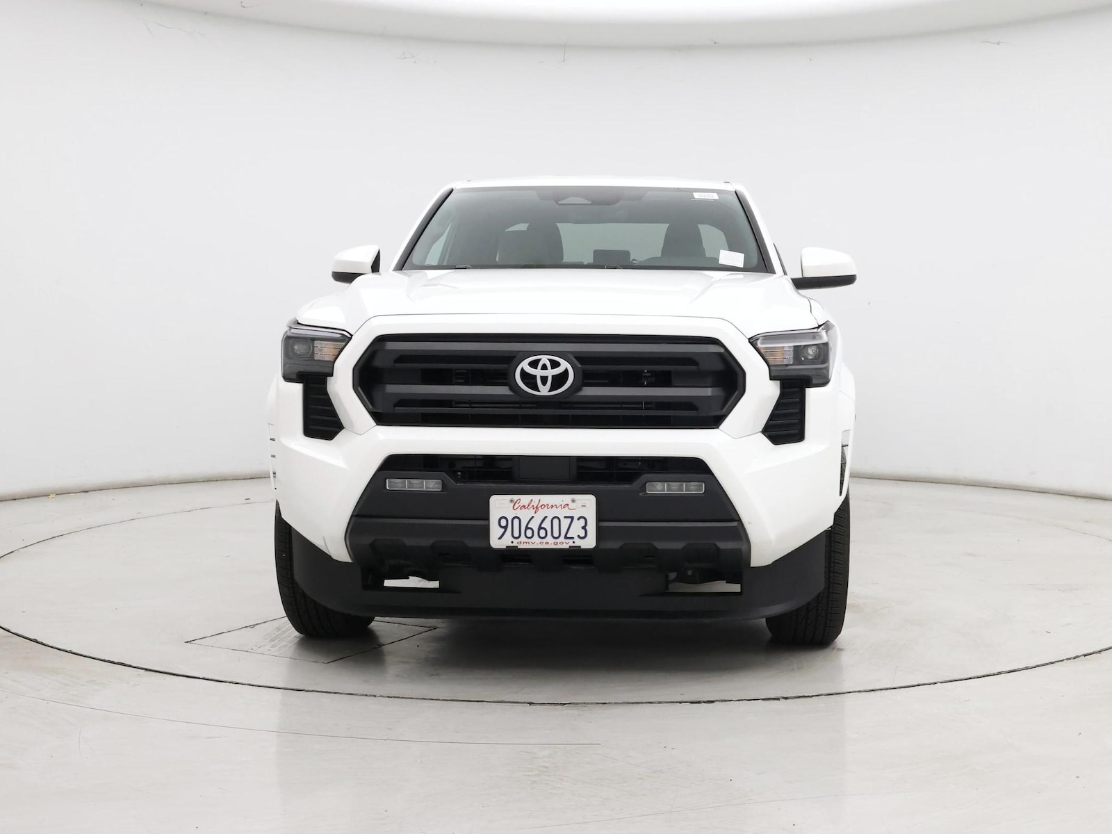 2024 Toyota Tacoma SR5 - Photo 6