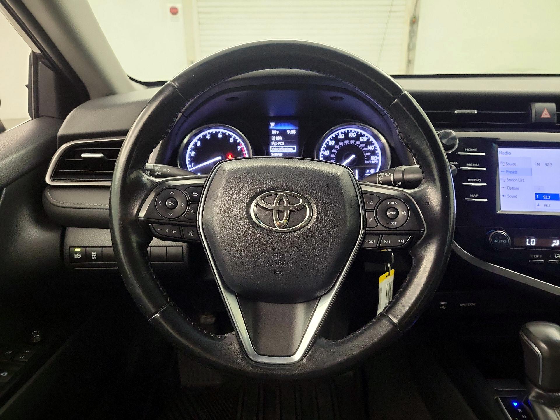 Thumbnail: 2019 Toyota Camry - 10