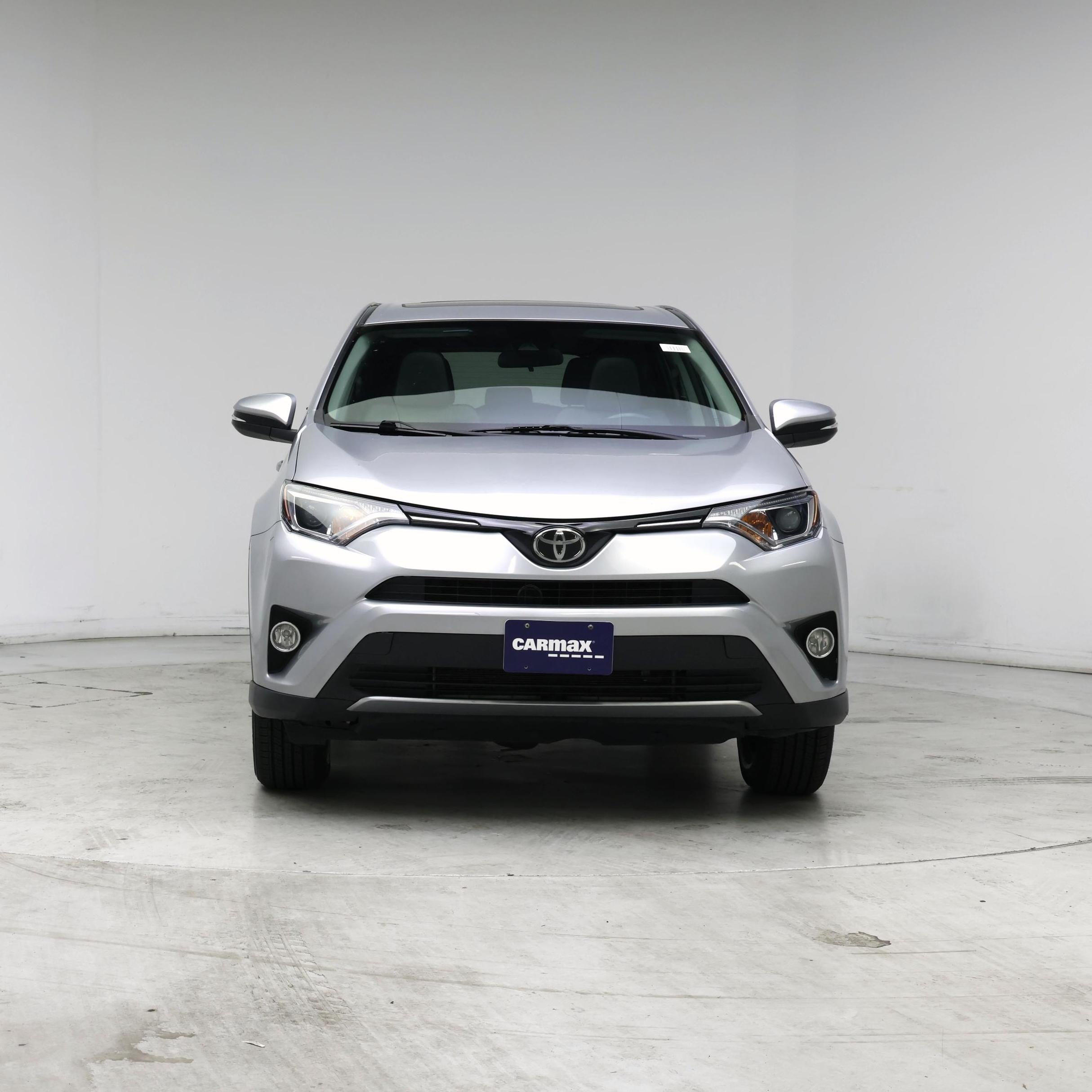Thumbnail: 2018 Toyota RAV4 - 5