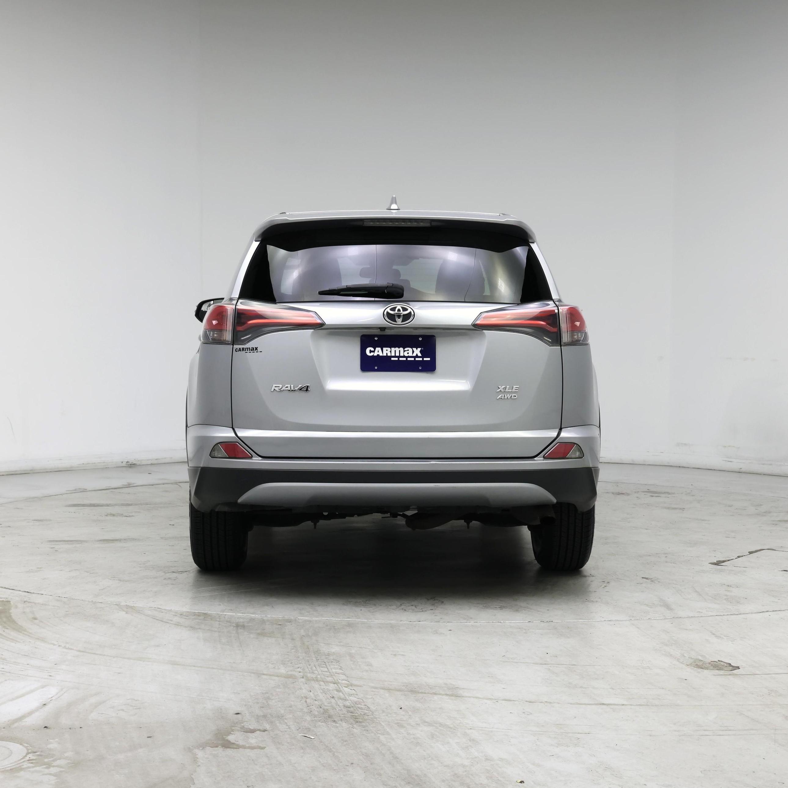 Thumbnail: 2018 Toyota RAV4 - 6
