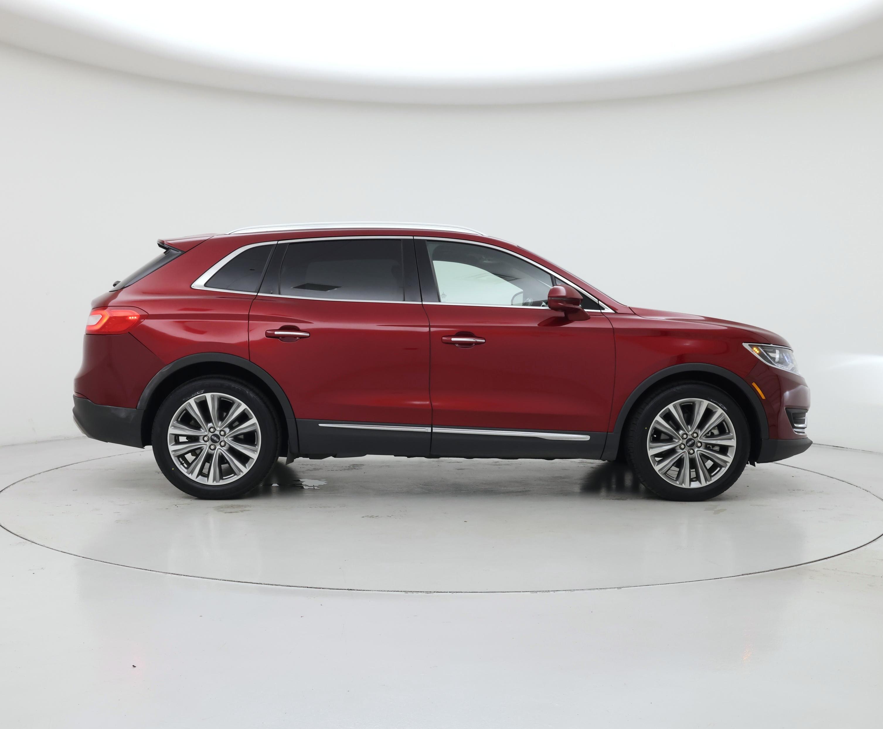 Thumbnail: 2017 Lincoln MKX - 7