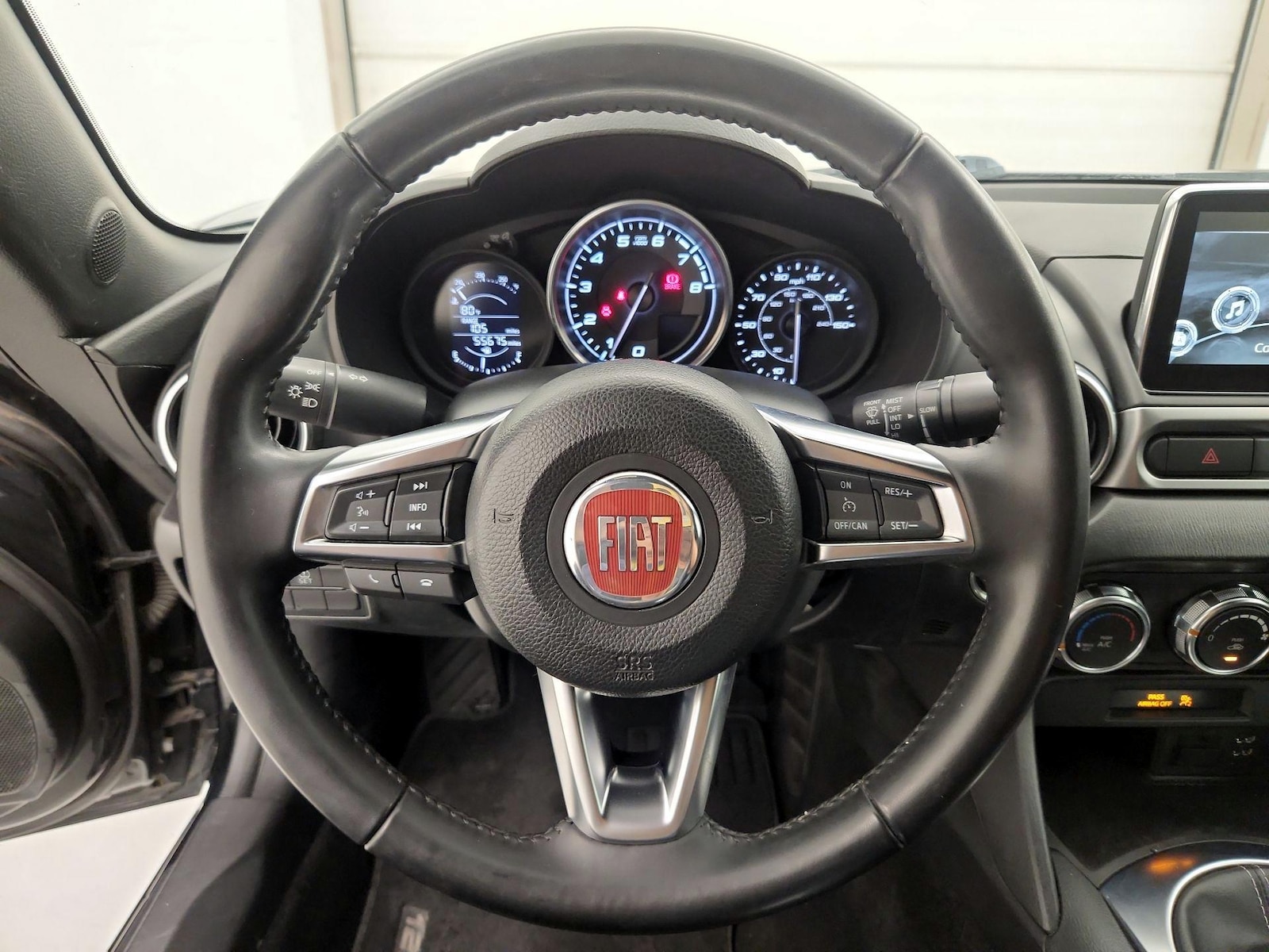 2017 FIAT 124 Spider Classica - Photo 11