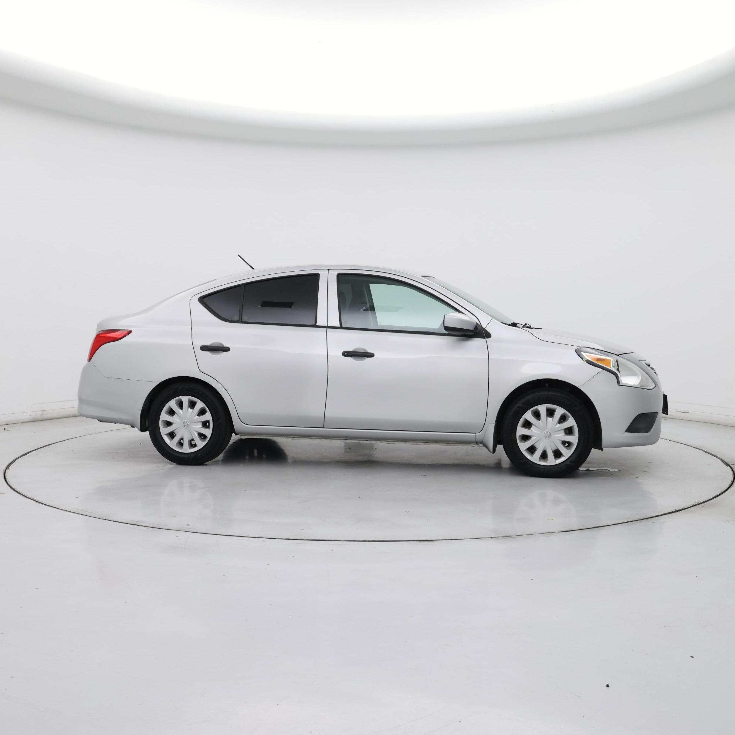 Thumbnail: 2019 Nissan Versa - 7