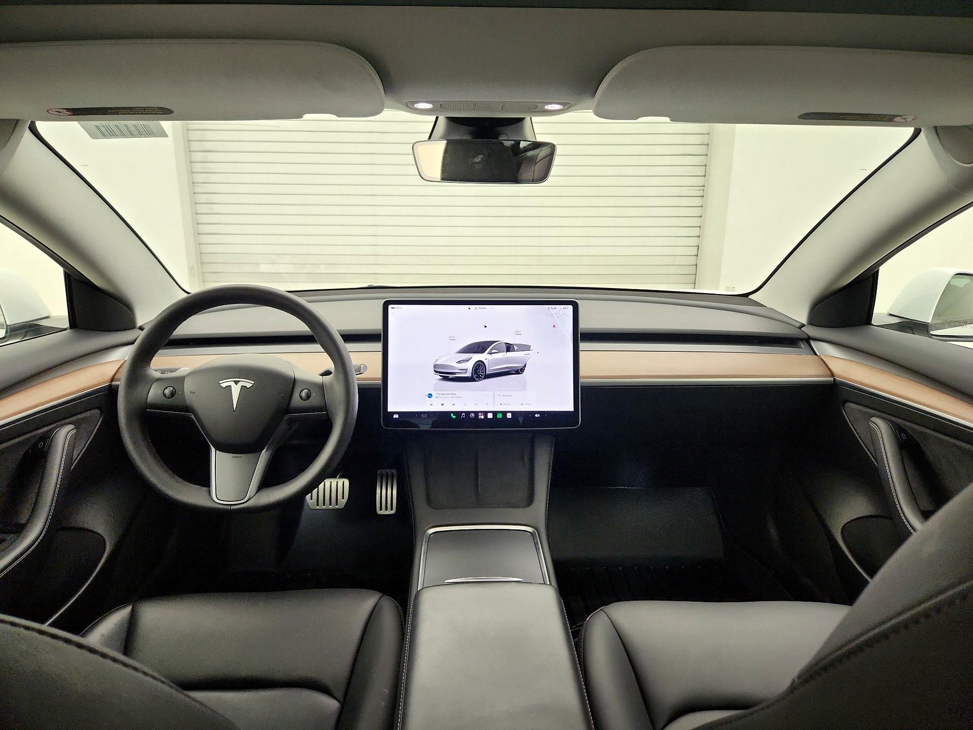 Thumbnail: 2023 Tesla Model 3 - 9