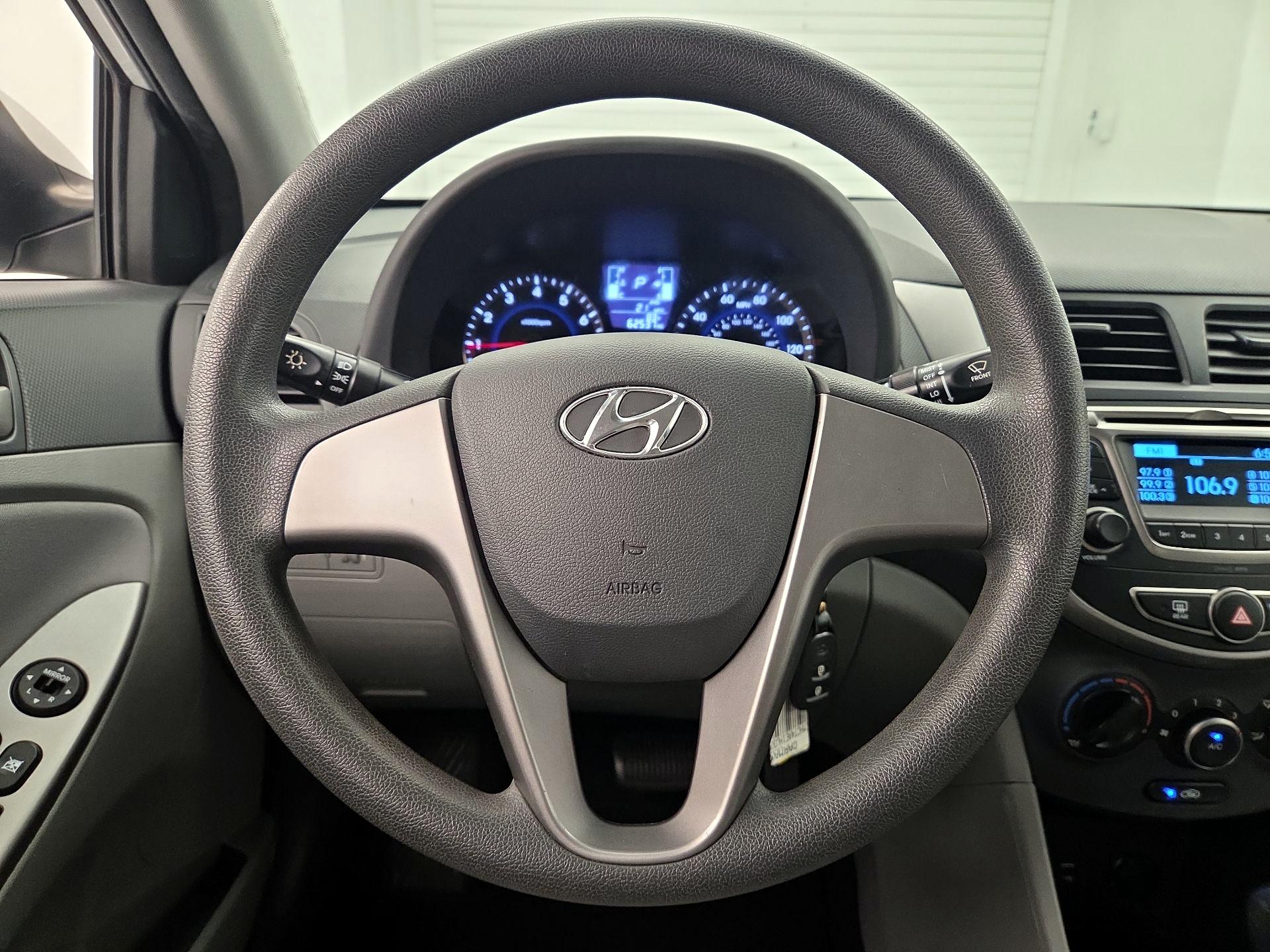 Thumbnail: 2017 Hyundai Accent - 10