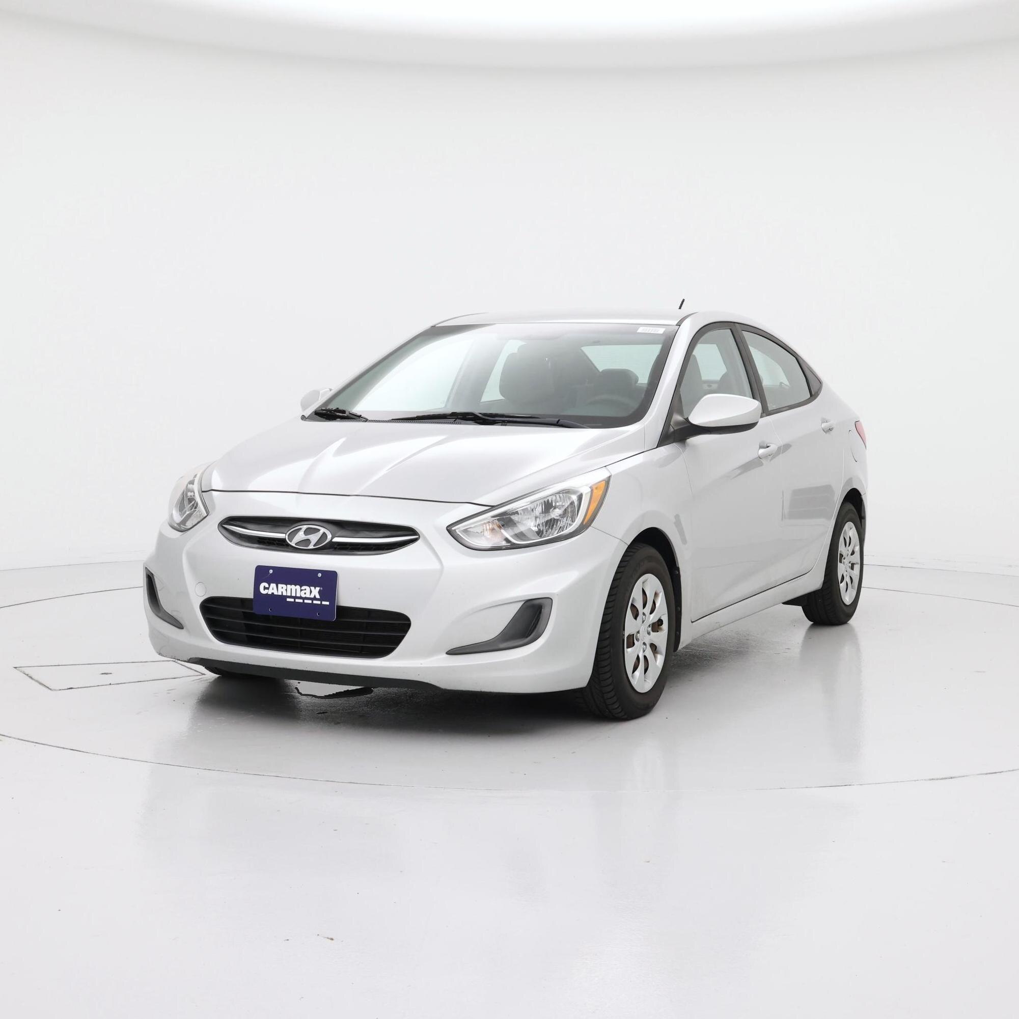 Thumbnail: 2017 Hyundai Accent - 4