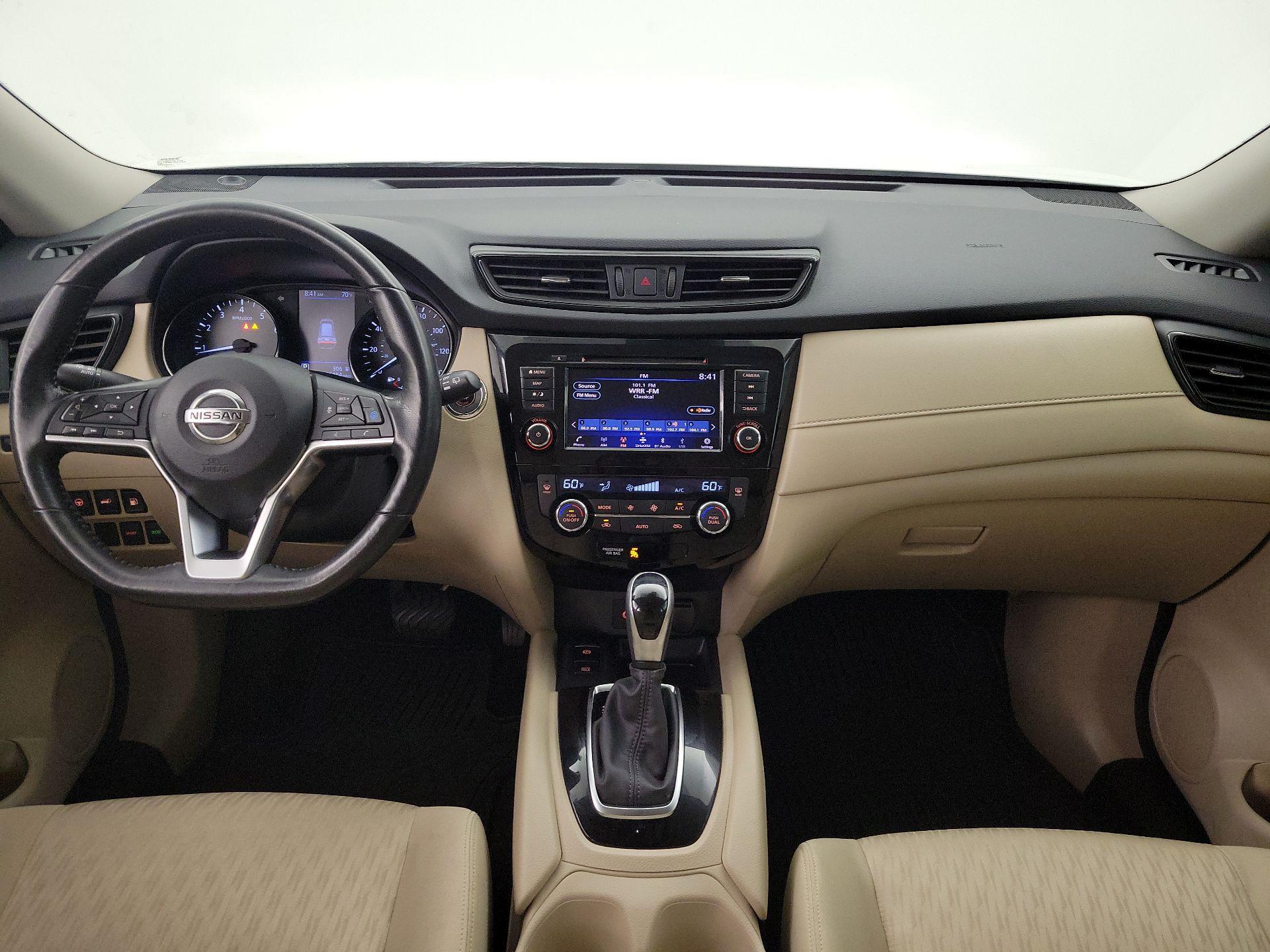 Thumbnail: 2019 Nissan Rogue - 9