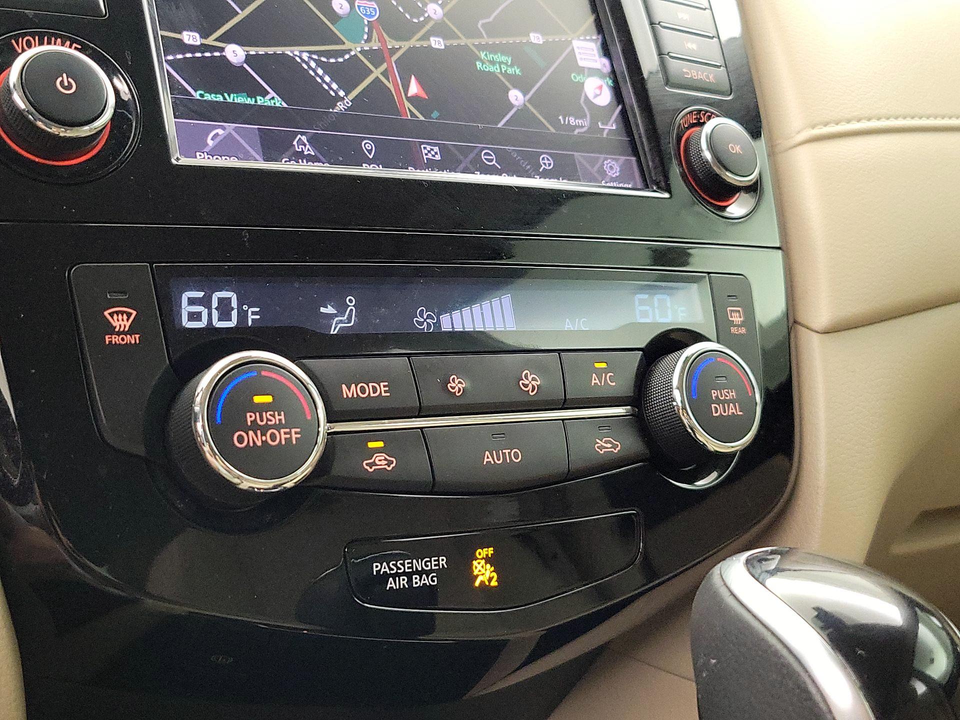Thumbnail: 2019 Nissan Rogue - 16
