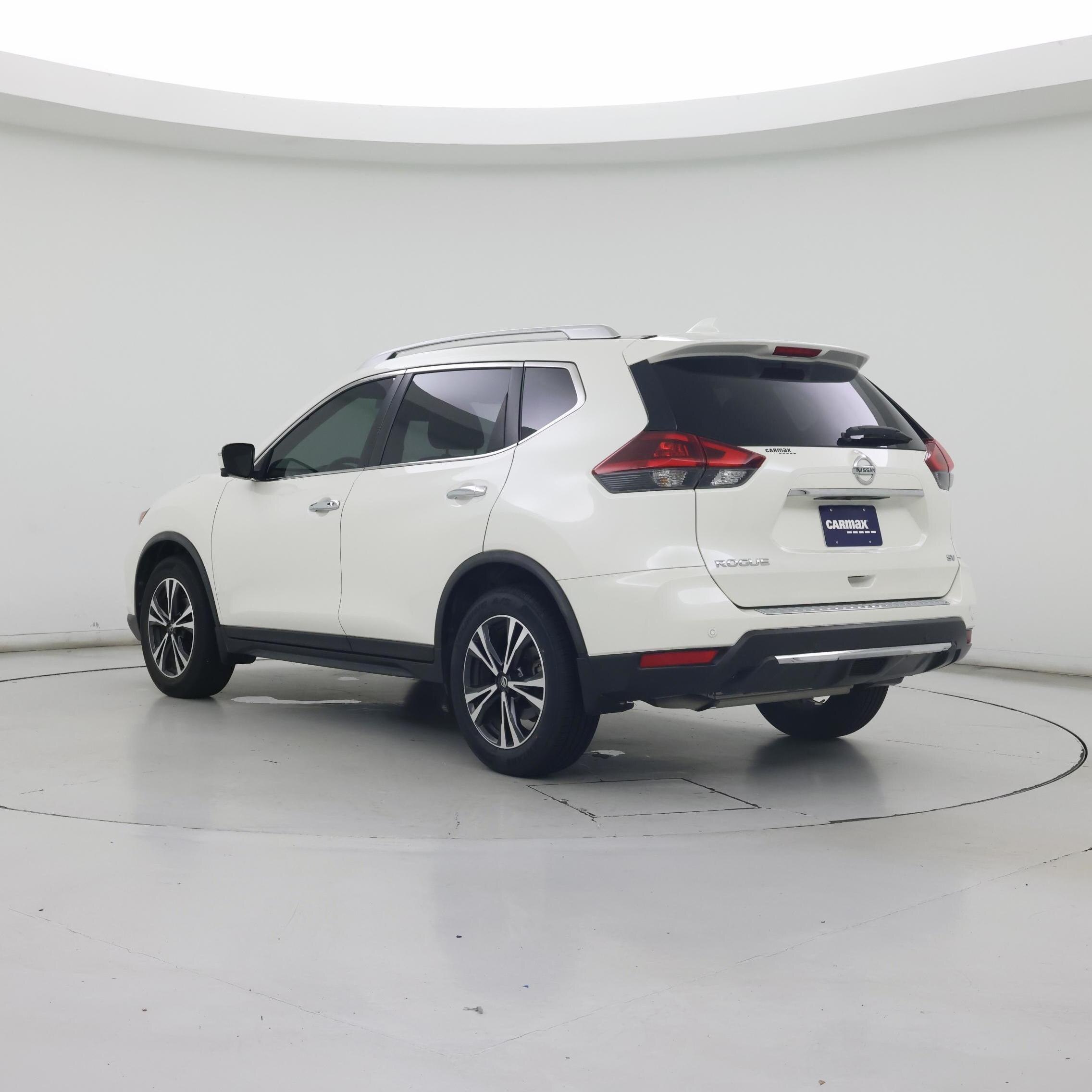 Thumbnail: 2019 Nissan Rogue - 2
