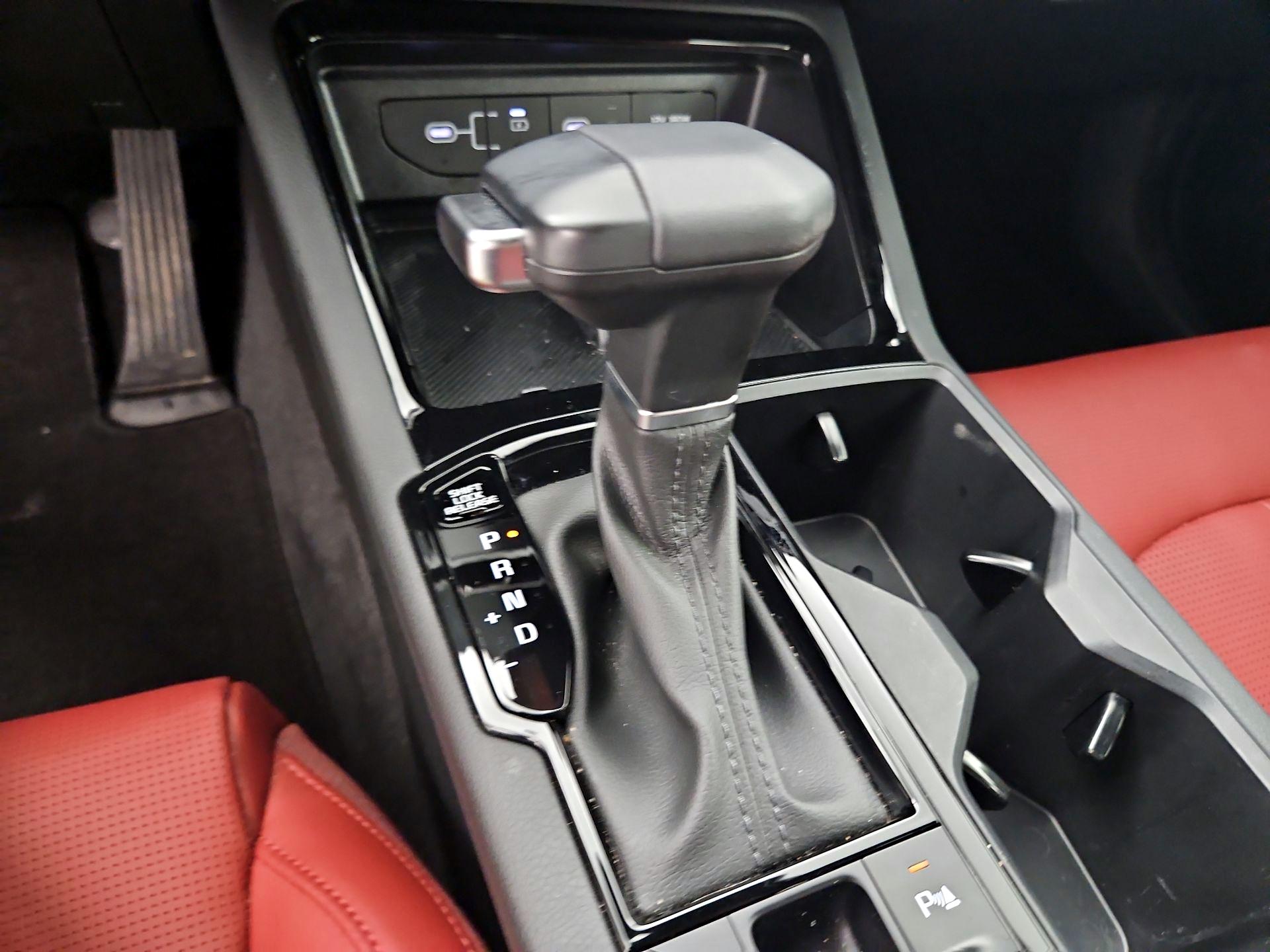 Thumbnail: 2025 Kia K5 - 18