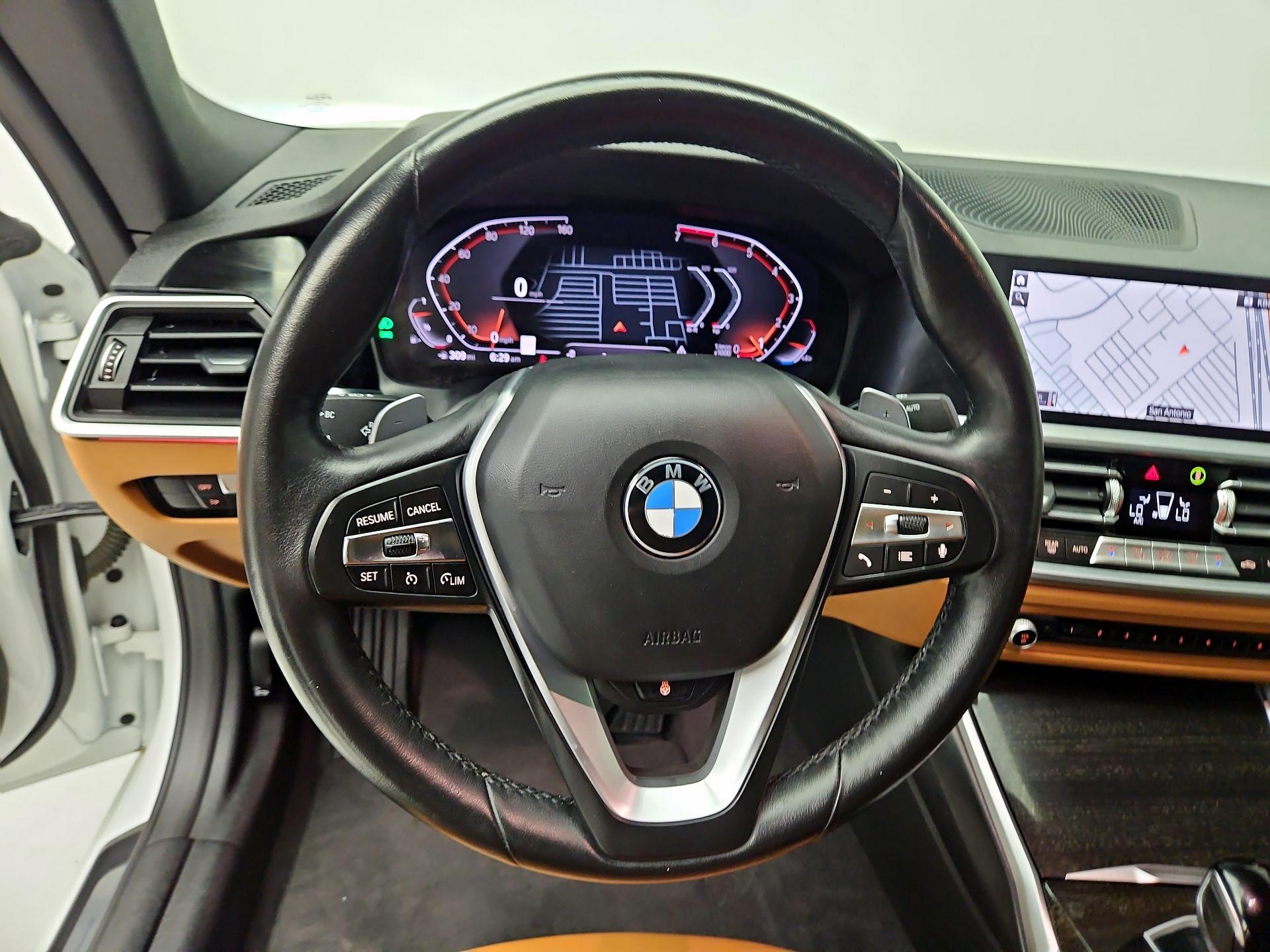 Thumbnail: 2022 BMW 4 Series - 10