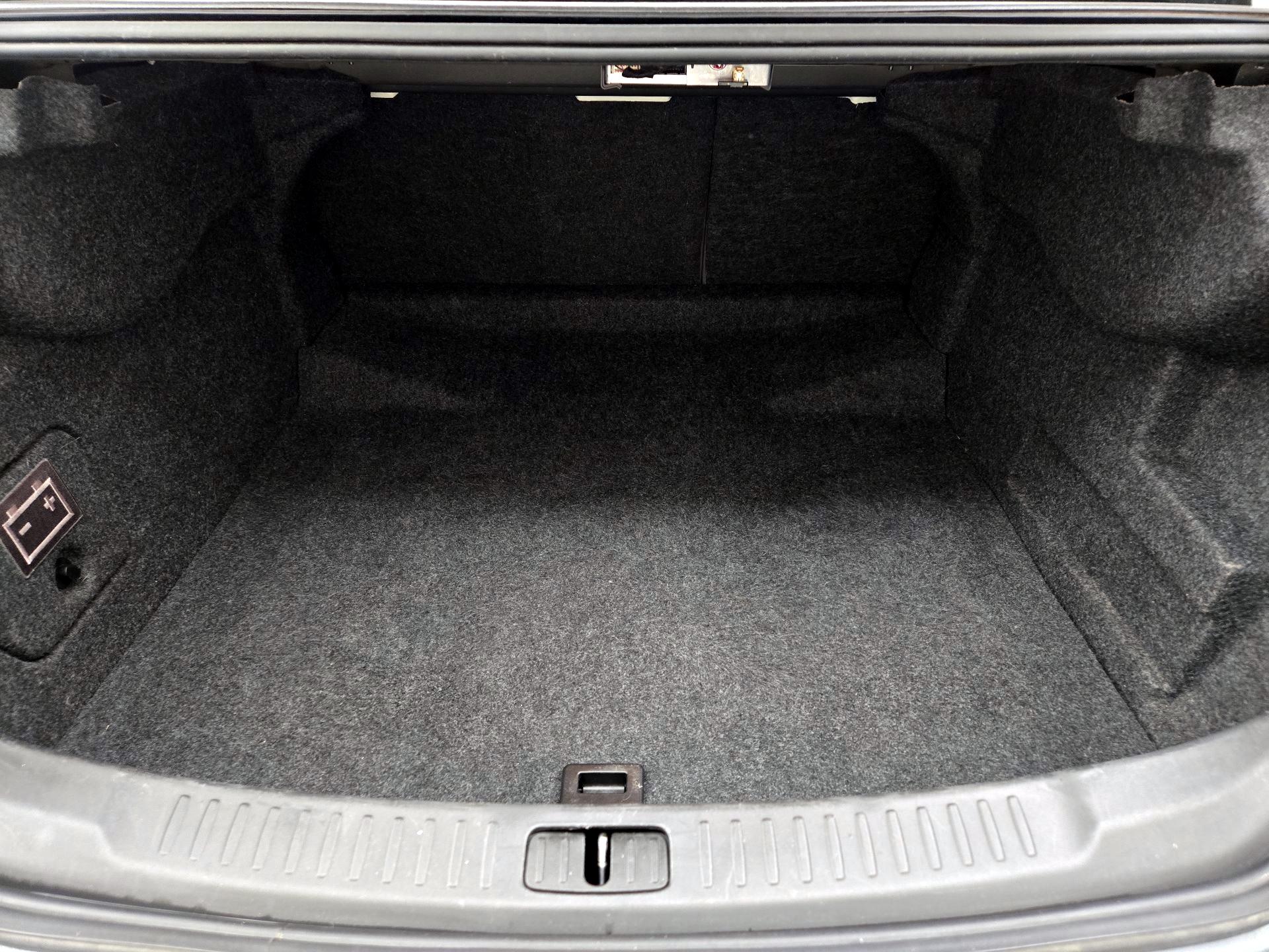 Thumbnail: 2014 Chevrolet Malibu - 19