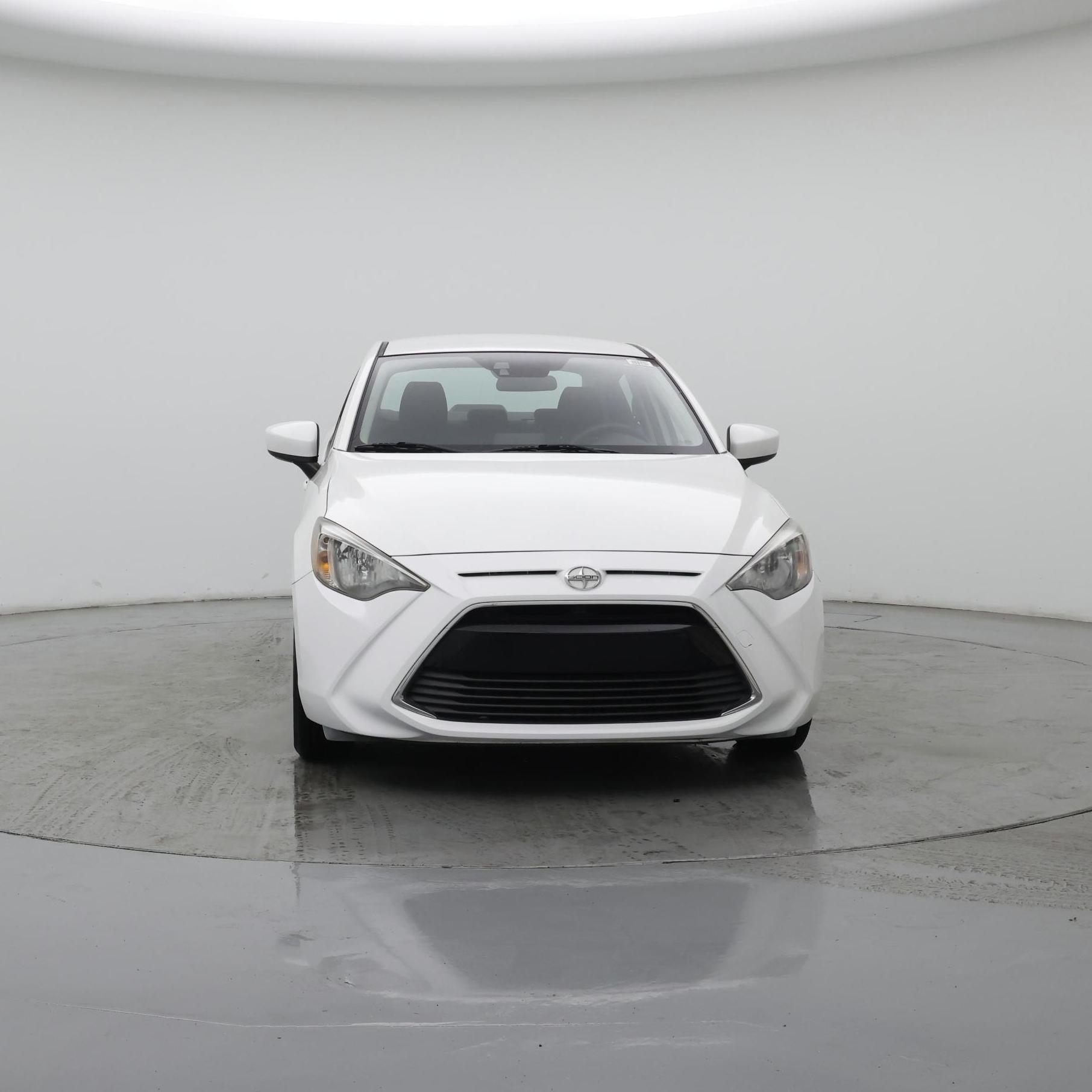 Thumbnail: 2016 Scion iA - 5