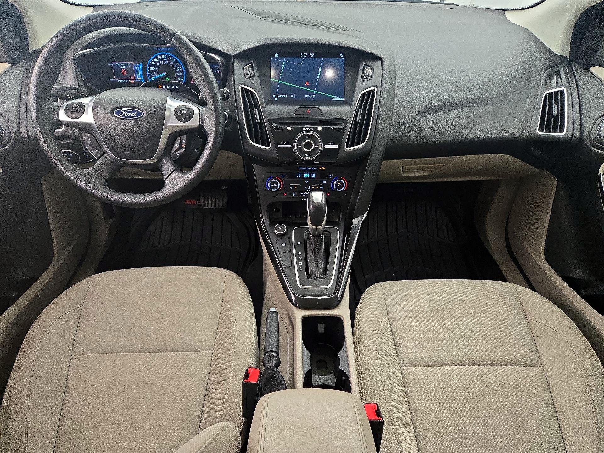 Thumbnail: 2017 Ford Focus - 9