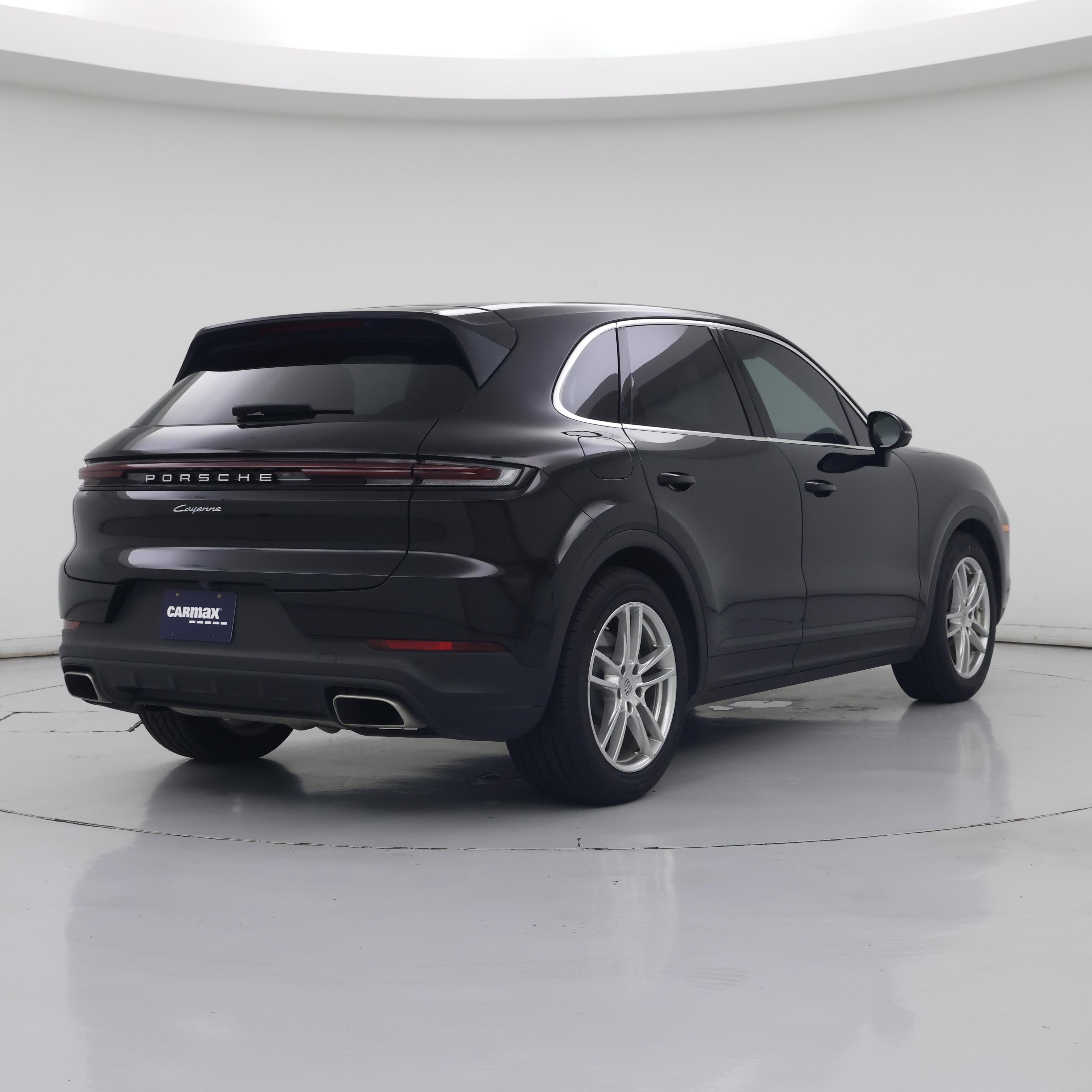 Thumbnail: 2024 Porsche Cayenne - 8
